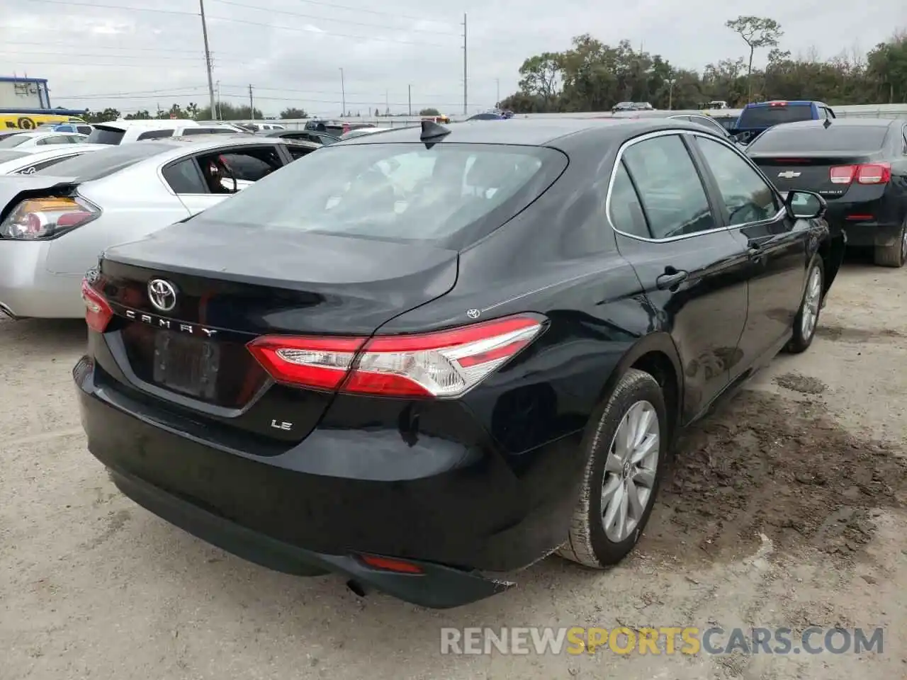 4 Photograph of a damaged car 4T1B11HK2KU181451 TOYOTA CAMRY 2019