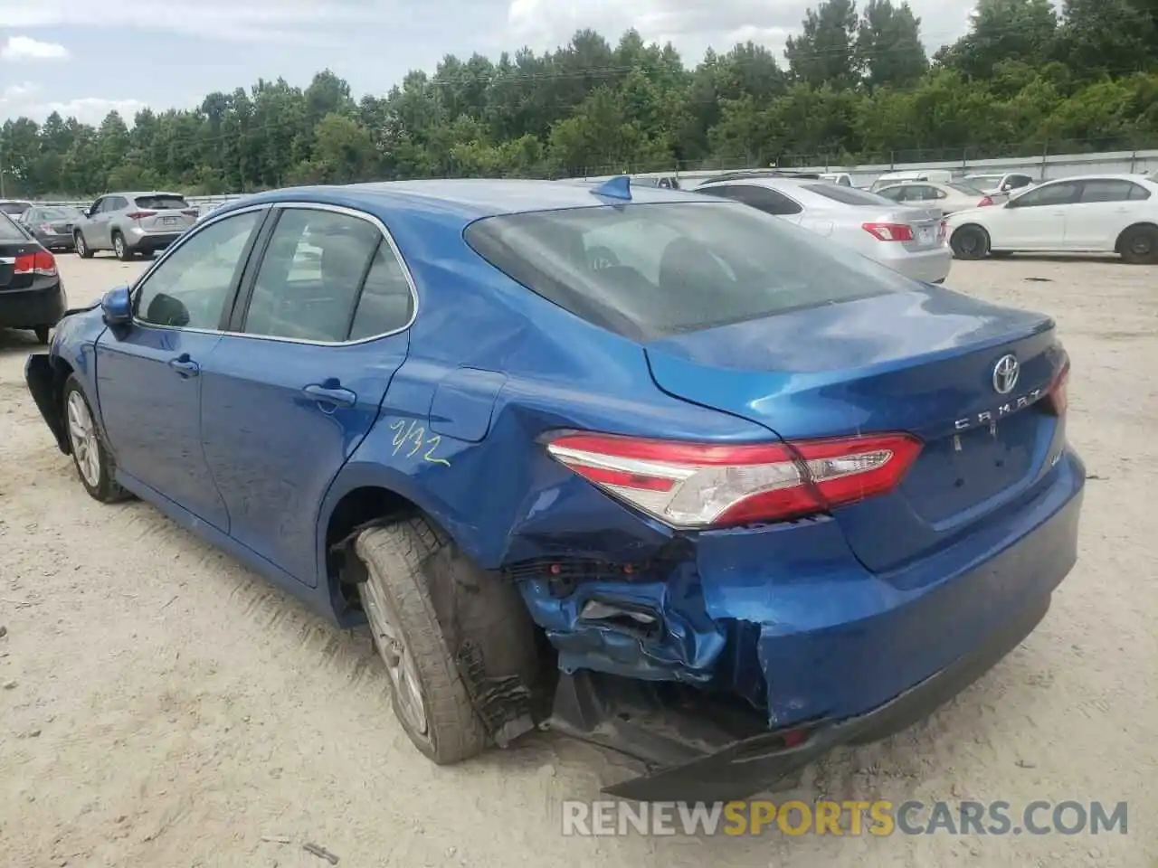 3 Photograph of a damaged car 4T1B11HK2KU186035 TOYOTA CAMRY 2019