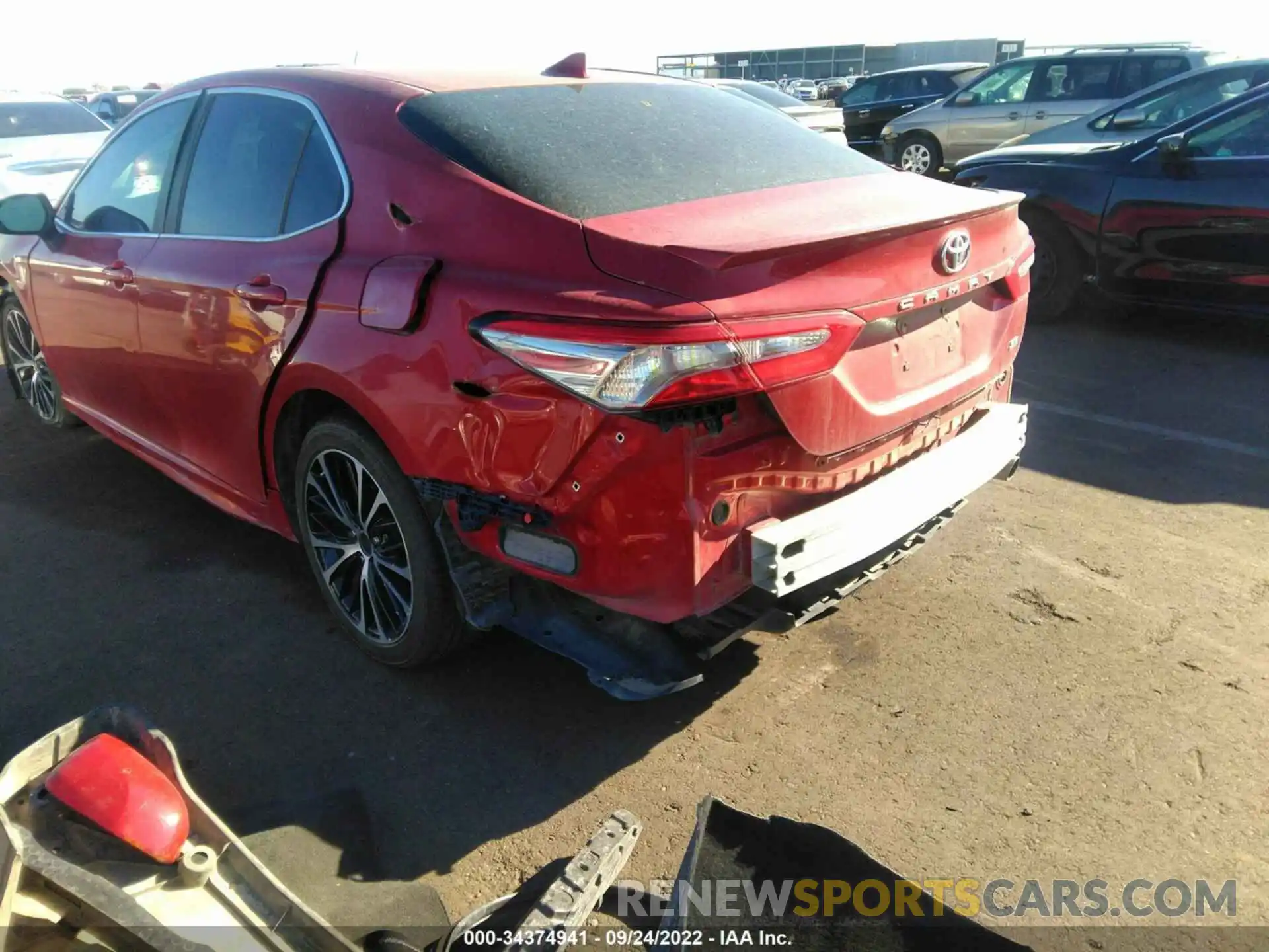 6 Photograph of a damaged car 4T1B11HK2KU188996 TOYOTA CAMRY 2019