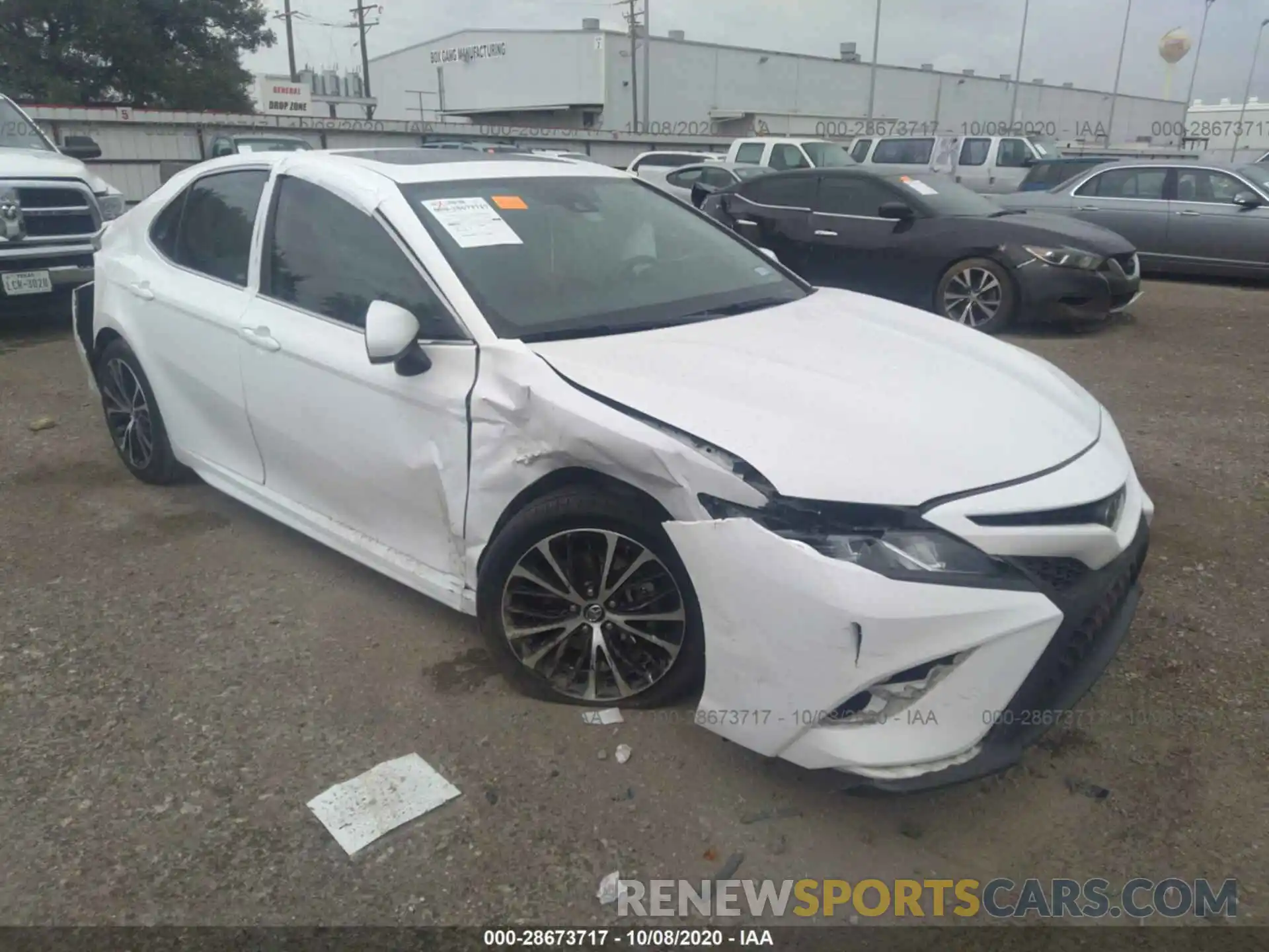 1 Photograph of a damaged car 4T1B11HK2KU190795 TOYOTA CAMRY 2019