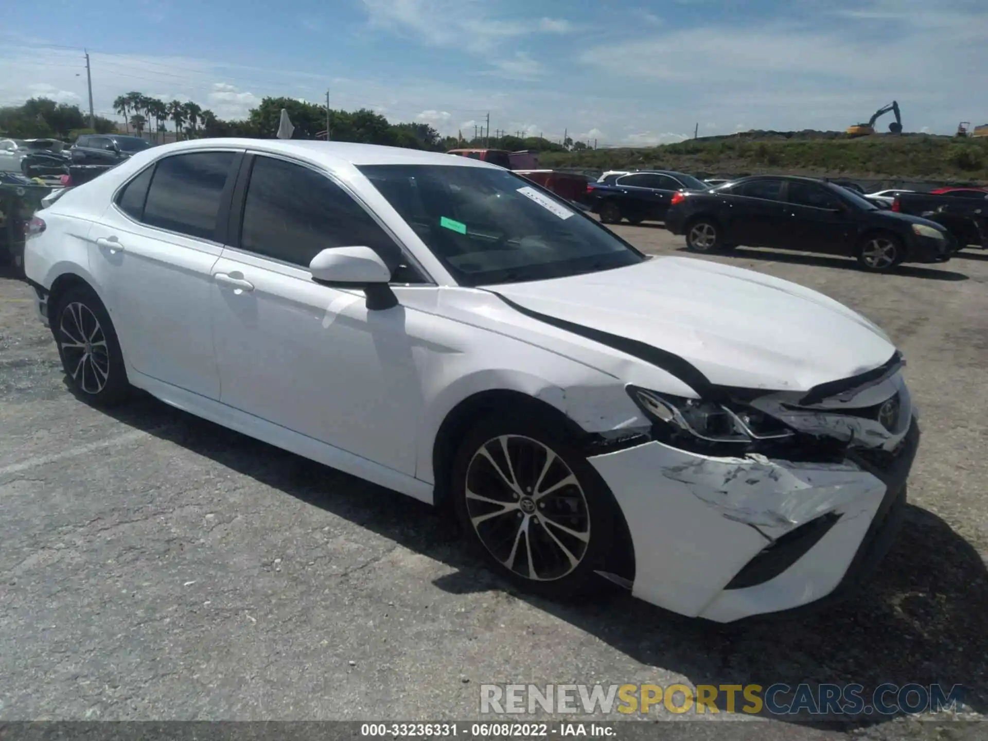 1 Photograph of a damaged car 4T1B11HK2KU191249 TOYOTA CAMRY 2019