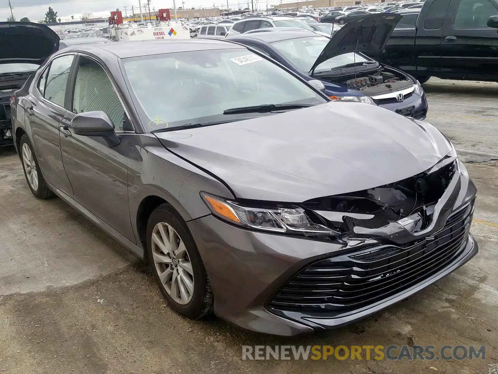 1 Photograph of a damaged car 4T1B11HK2KU191932 TOYOTA CAMRY 2019