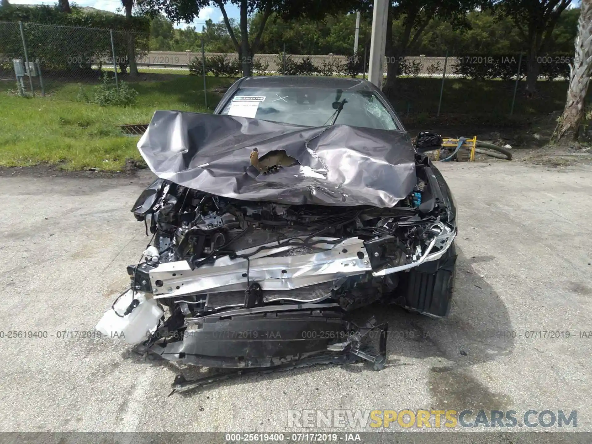 6 Photograph of a damaged car 4T1B11HK2KU193079 TOYOTA CAMRY 2019