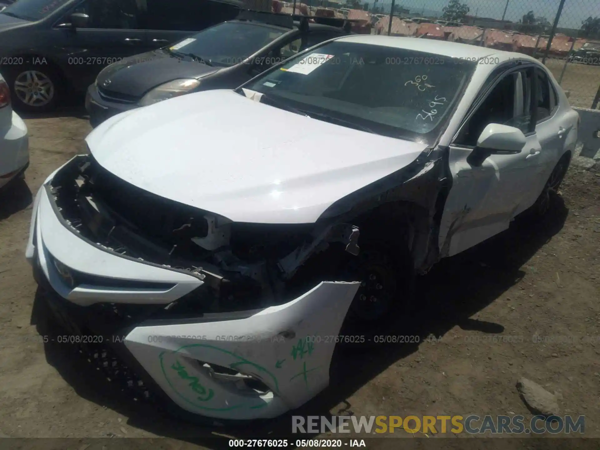 2 Photograph of a damaged car 4T1B11HK2KU193695 TOYOTA CAMRY 2019