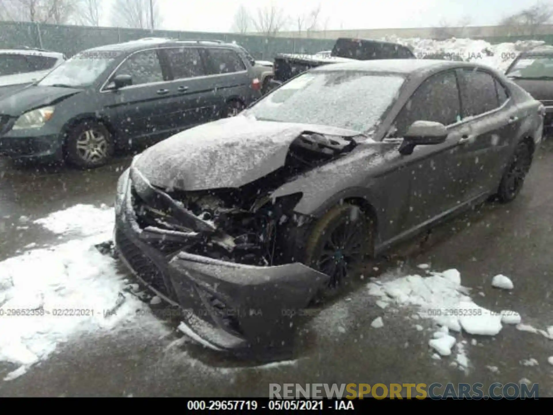 6 Photograph of a damaged car 4T1B11HK2KU193728 TOYOTA CAMRY 2019