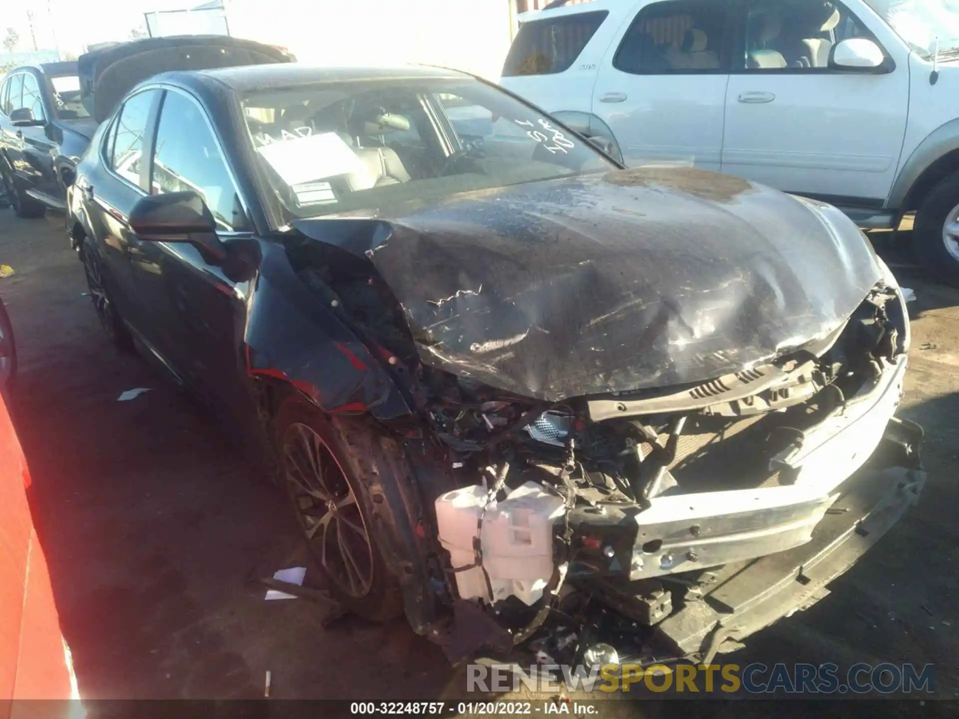 1 Photograph of a damaged car 4T1B11HK2KU193745 TOYOTA CAMRY 2019