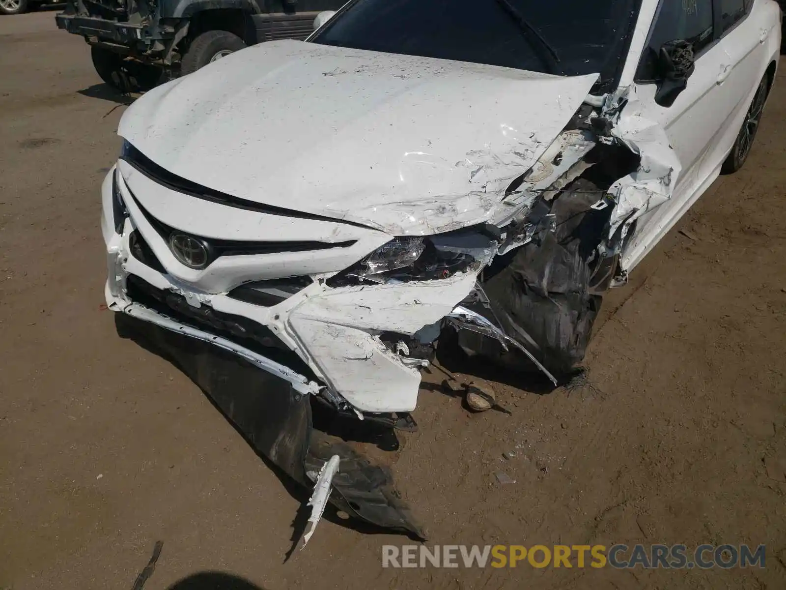 9 Photograph of a damaged car 4T1B11HK2KU194698 TOYOTA CAMRY 2019