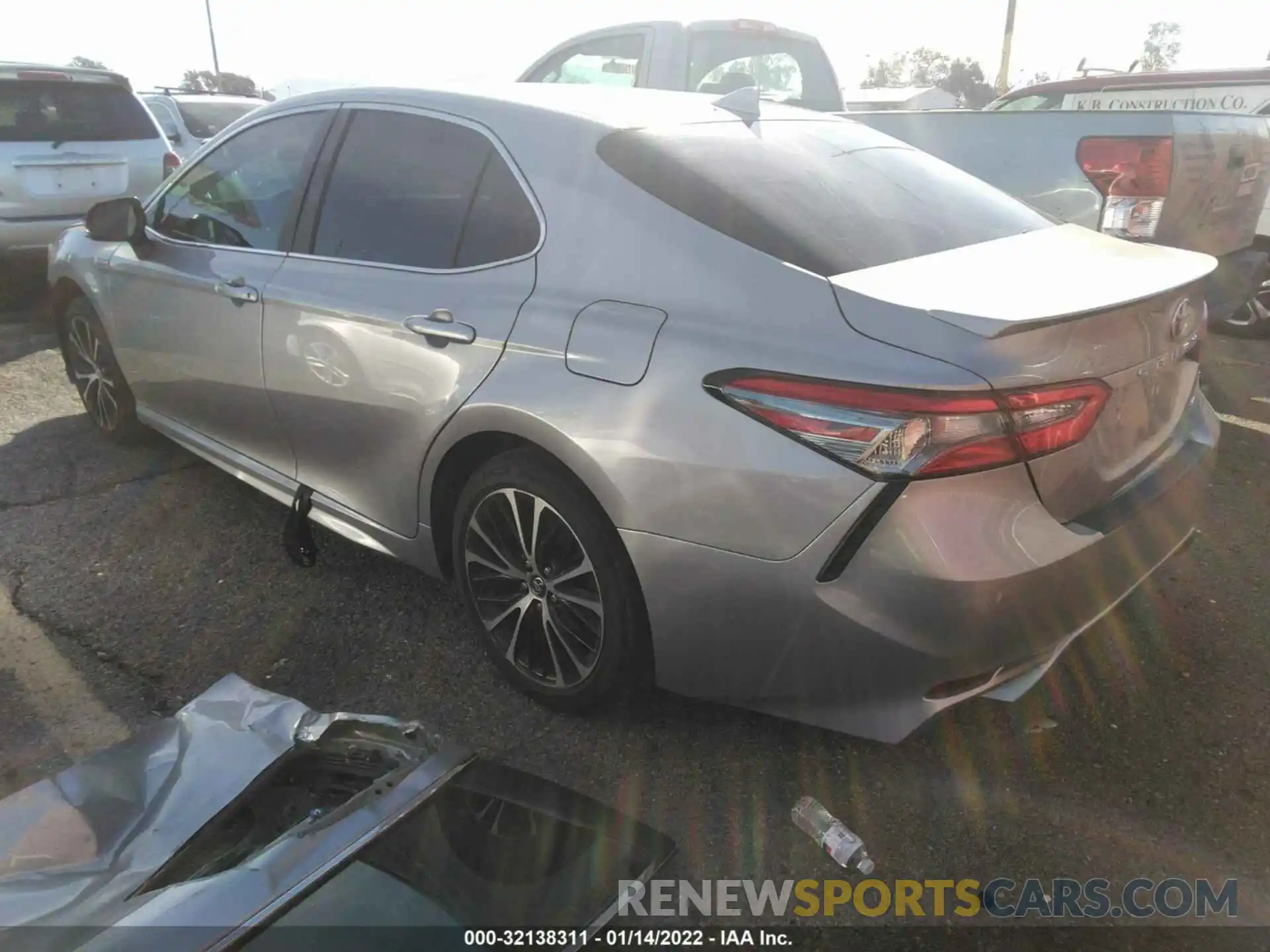 3 Photograph of a damaged car 4T1B11HK2KU194846 TOYOTA CAMRY 2019