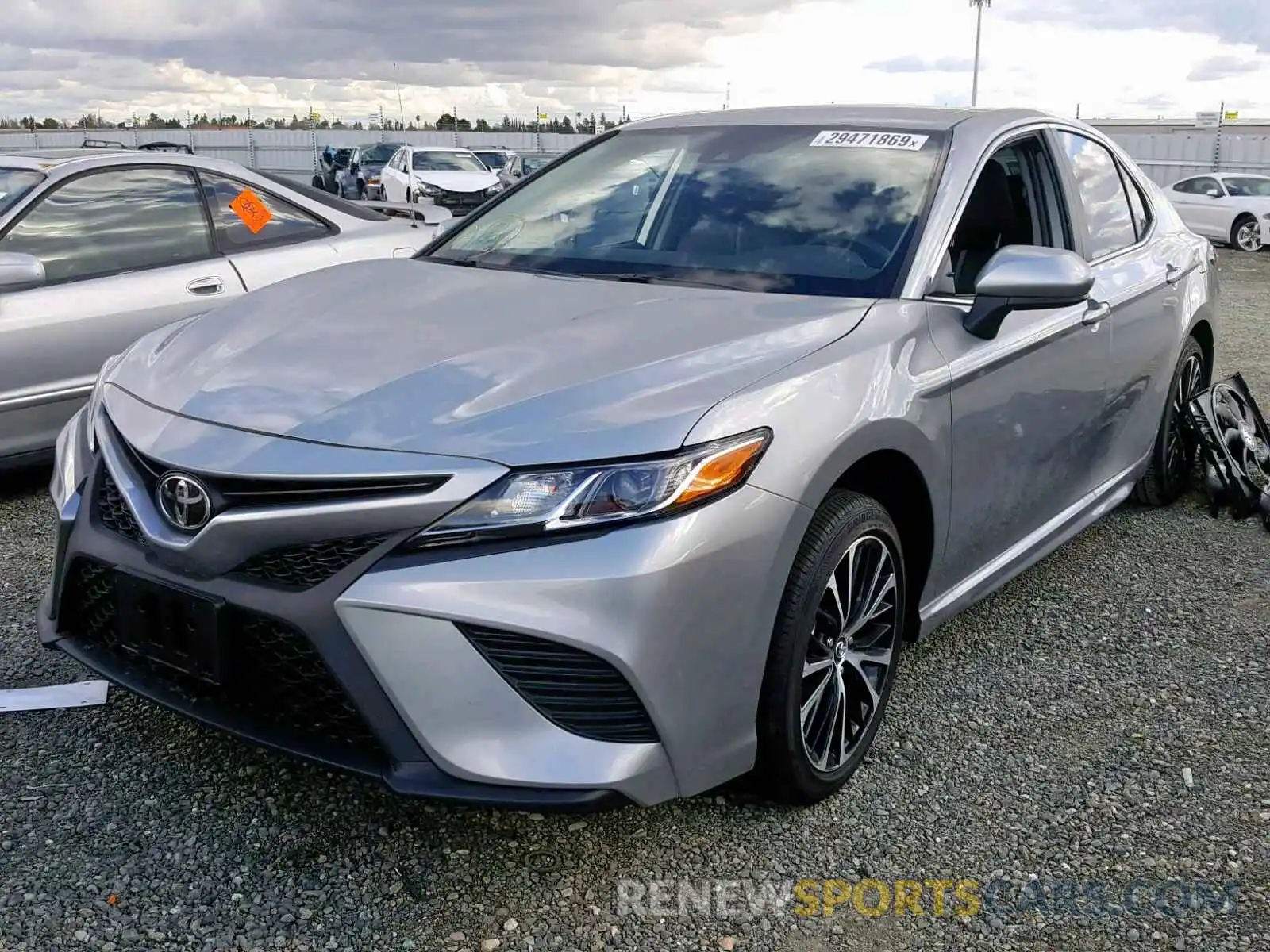 2 Photograph of a damaged car 4T1B11HK2KU195608 TOYOTA CAMRY 2019