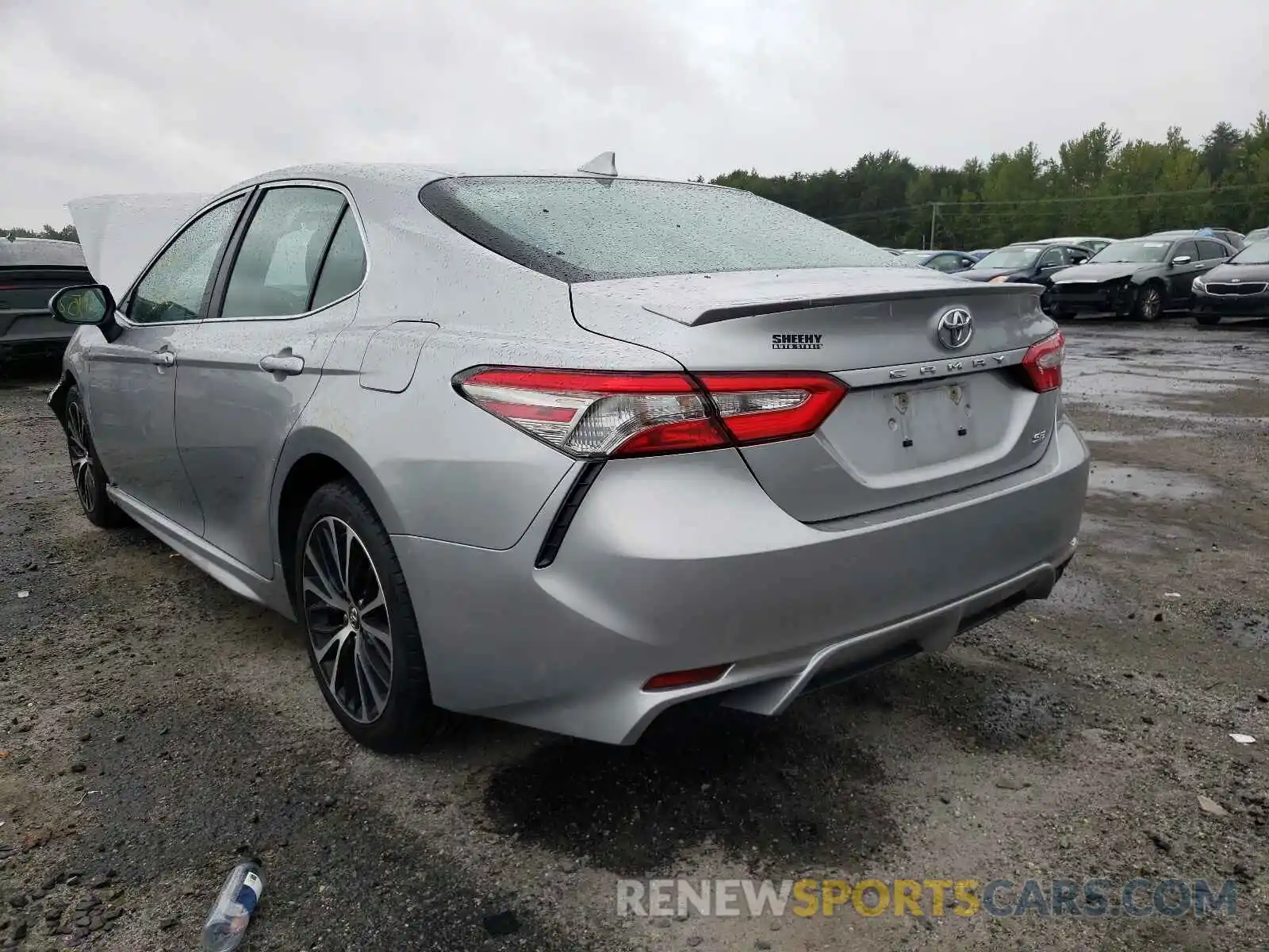 3 Photograph of a damaged car 4T1B11HK2KU197116 TOYOTA CAMRY 2019