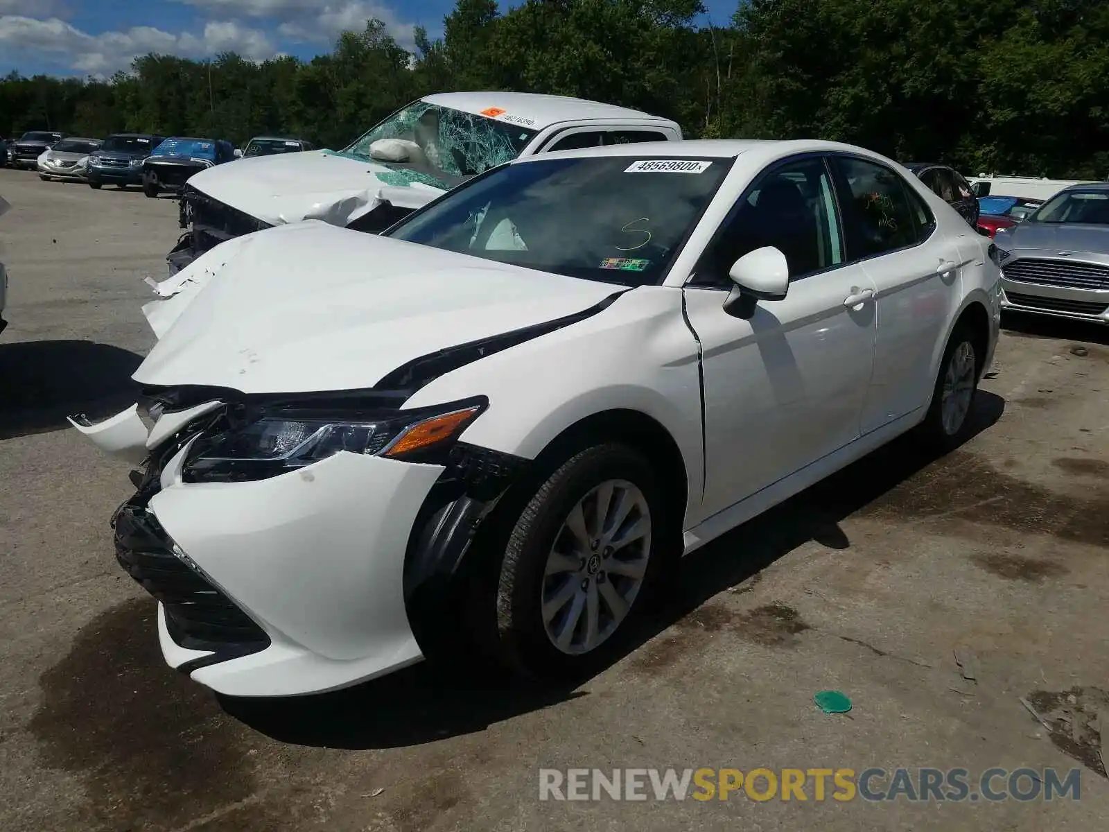 2 Photograph of a damaged car 4T1B11HK2KU197620 TOYOTA CAMRY 2019