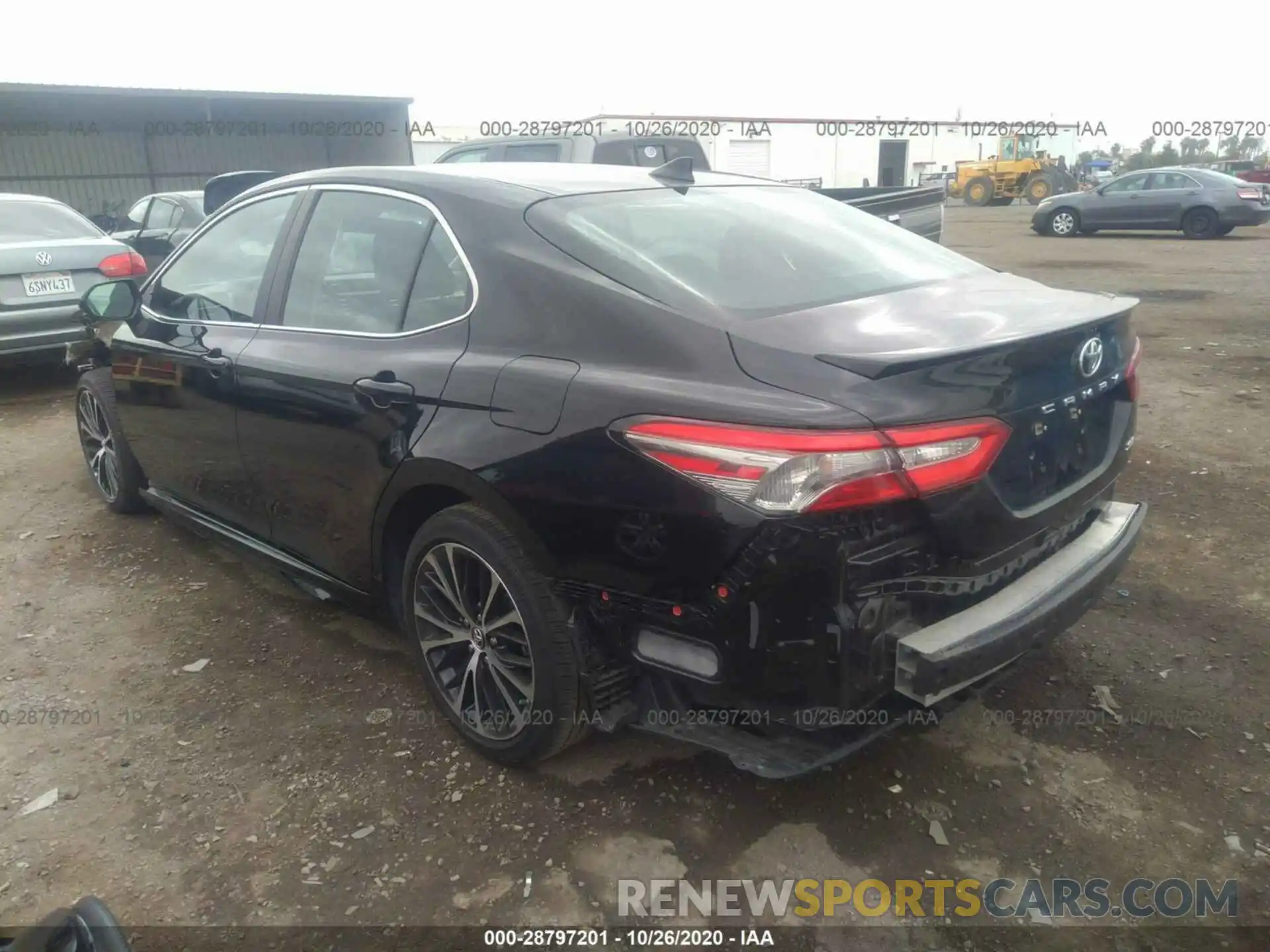 3 Photograph of a damaged car 4T1B11HK2KU198167 TOYOTA CAMRY 2019