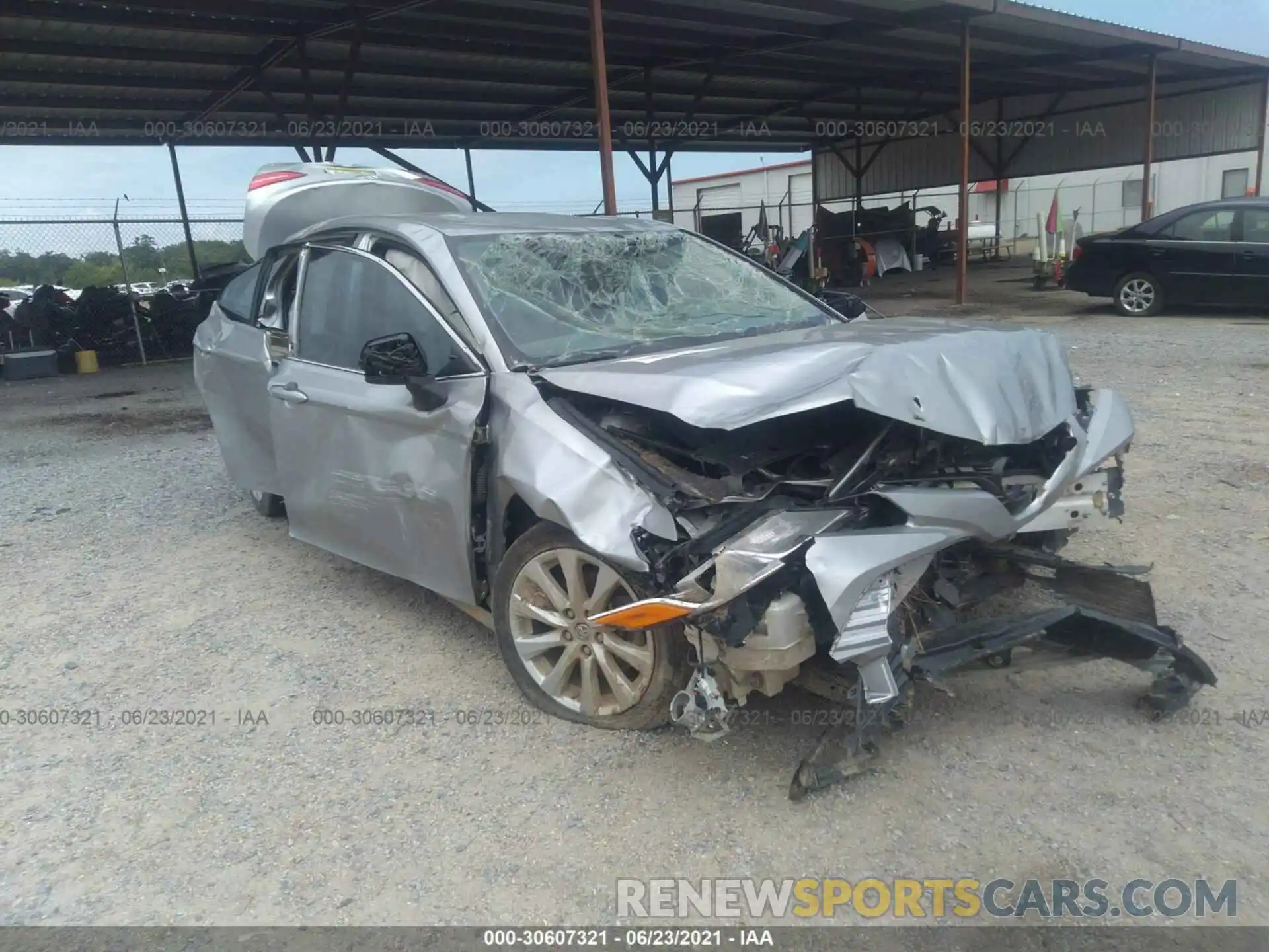 1 Photograph of a damaged car 4T1B11HK2KU199612 TOYOTA CAMRY 2019