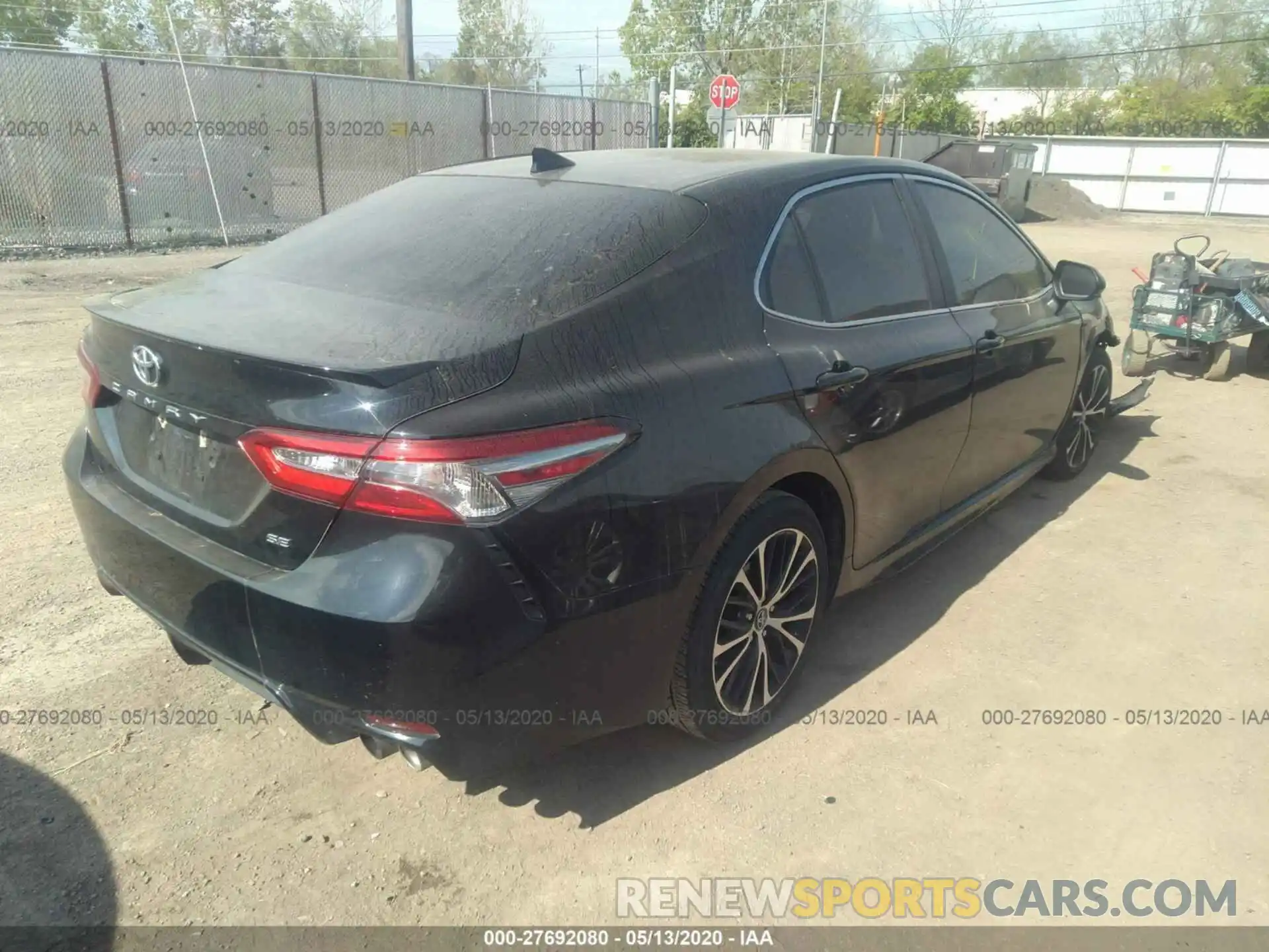 4 Photograph of a damaged car 4T1B11HK2KU200001 TOYOTA CAMRY 2019