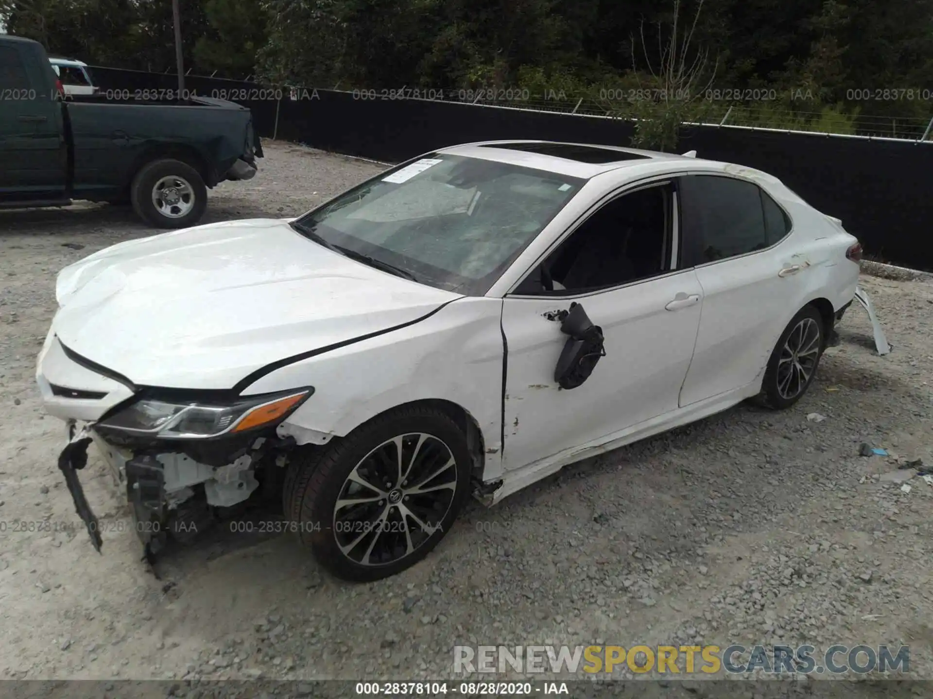 2 Photograph of a damaged car 4T1B11HK2KU200967 TOYOTA CAMRY 2019