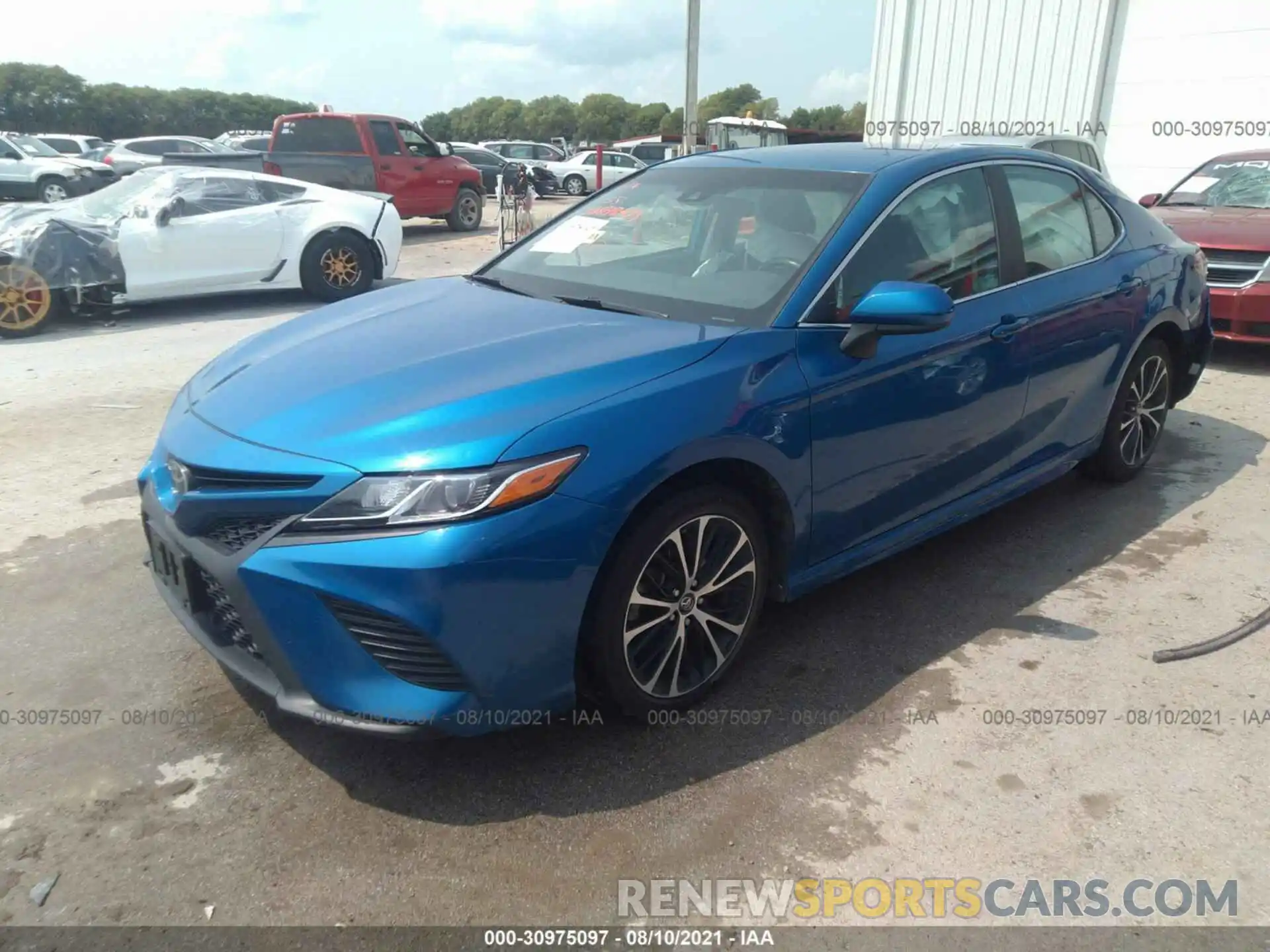 2 Photograph of a damaged car 4T1B11HK2KU201133 TOYOTA CAMRY 2019