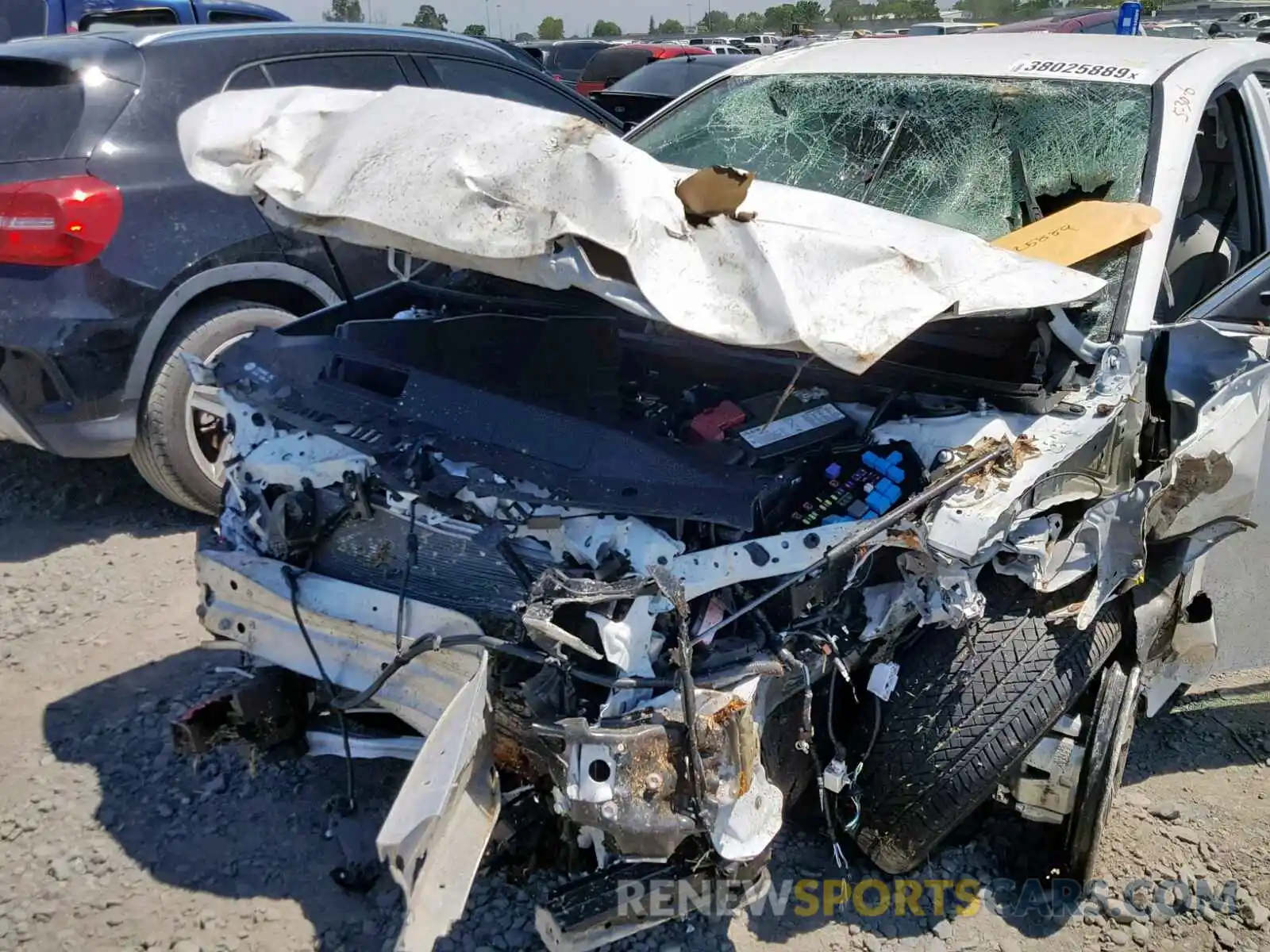 9 Photograph of a damaged car 4T1B11HK2KU203240 TOYOTA CAMRY 2019