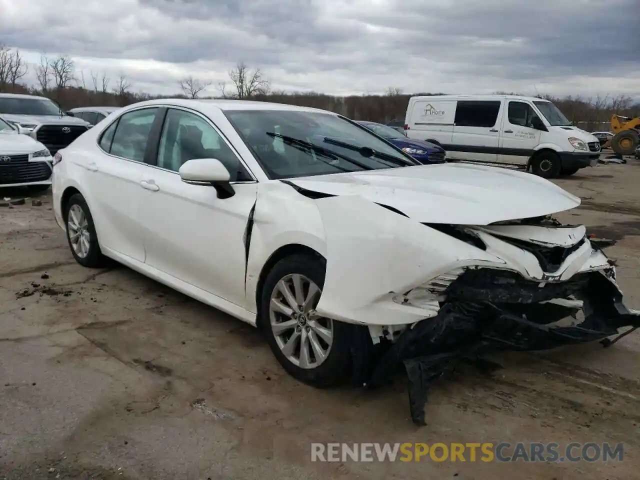 4 Photograph of a damaged car 4T1B11HK2KU204453 TOYOTA CAMRY 2019