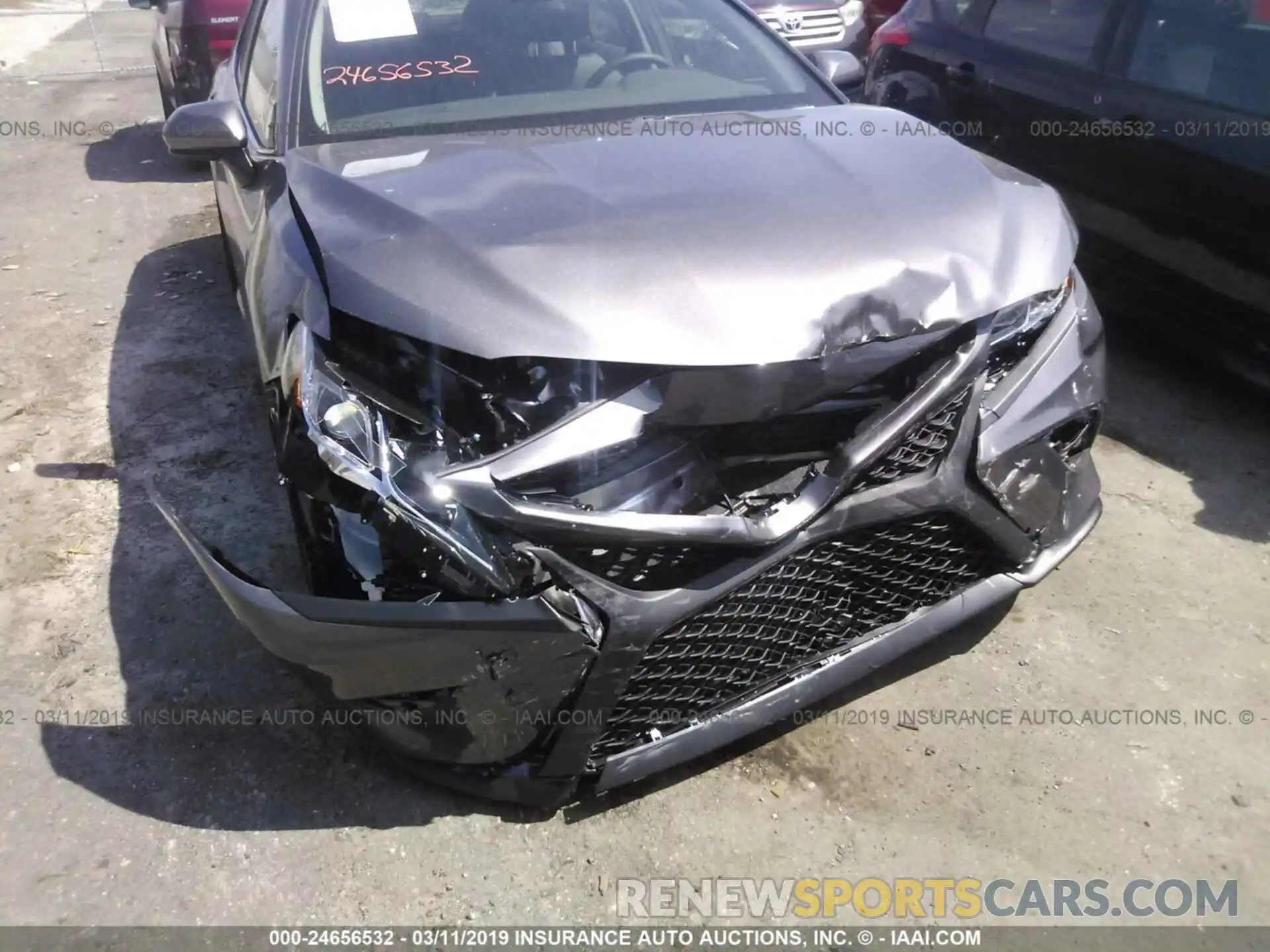 6 Photograph of a damaged car 4T1B11HK2KU204808 TOYOTA CAMRY 2019