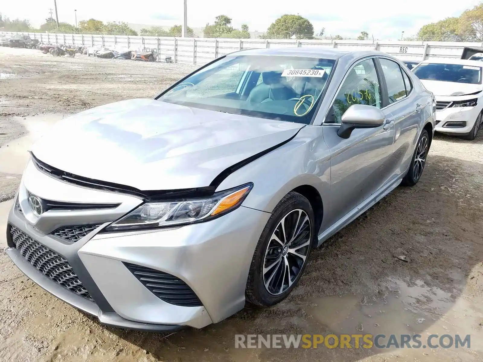 2 Photograph of a damaged car 4T1B11HK2KU204887 TOYOTA CAMRY 2019