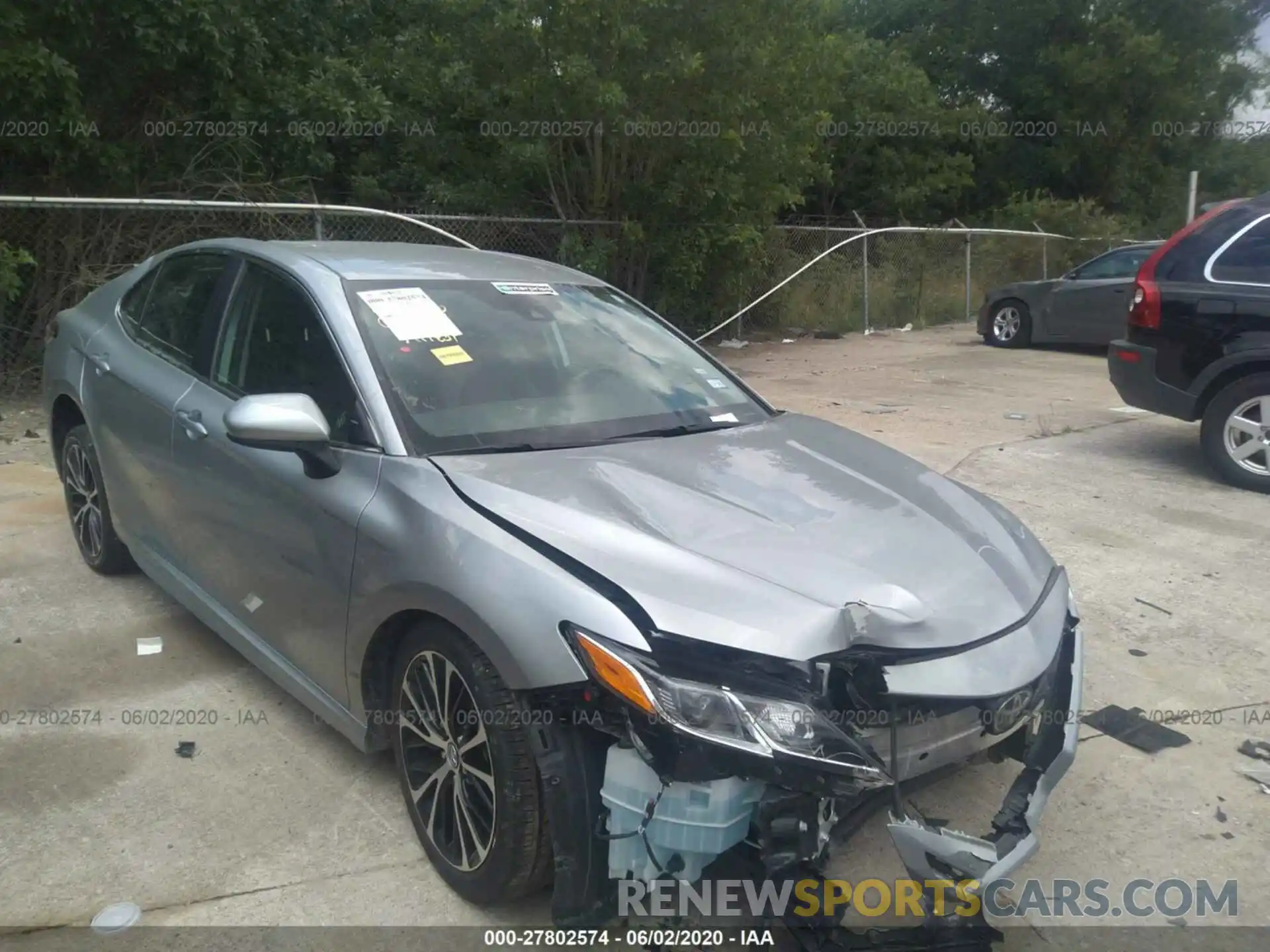 1 Photograph of a damaged car 4T1B11HK2KU206011 TOYOTA CAMRY 2019