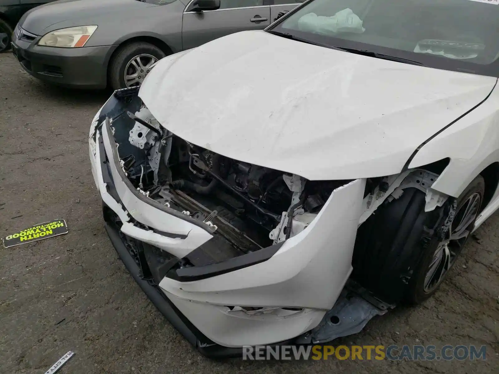 9 Photograph of a damaged car 4T1B11HK2KU207921 TOYOTA CAMRY 2019