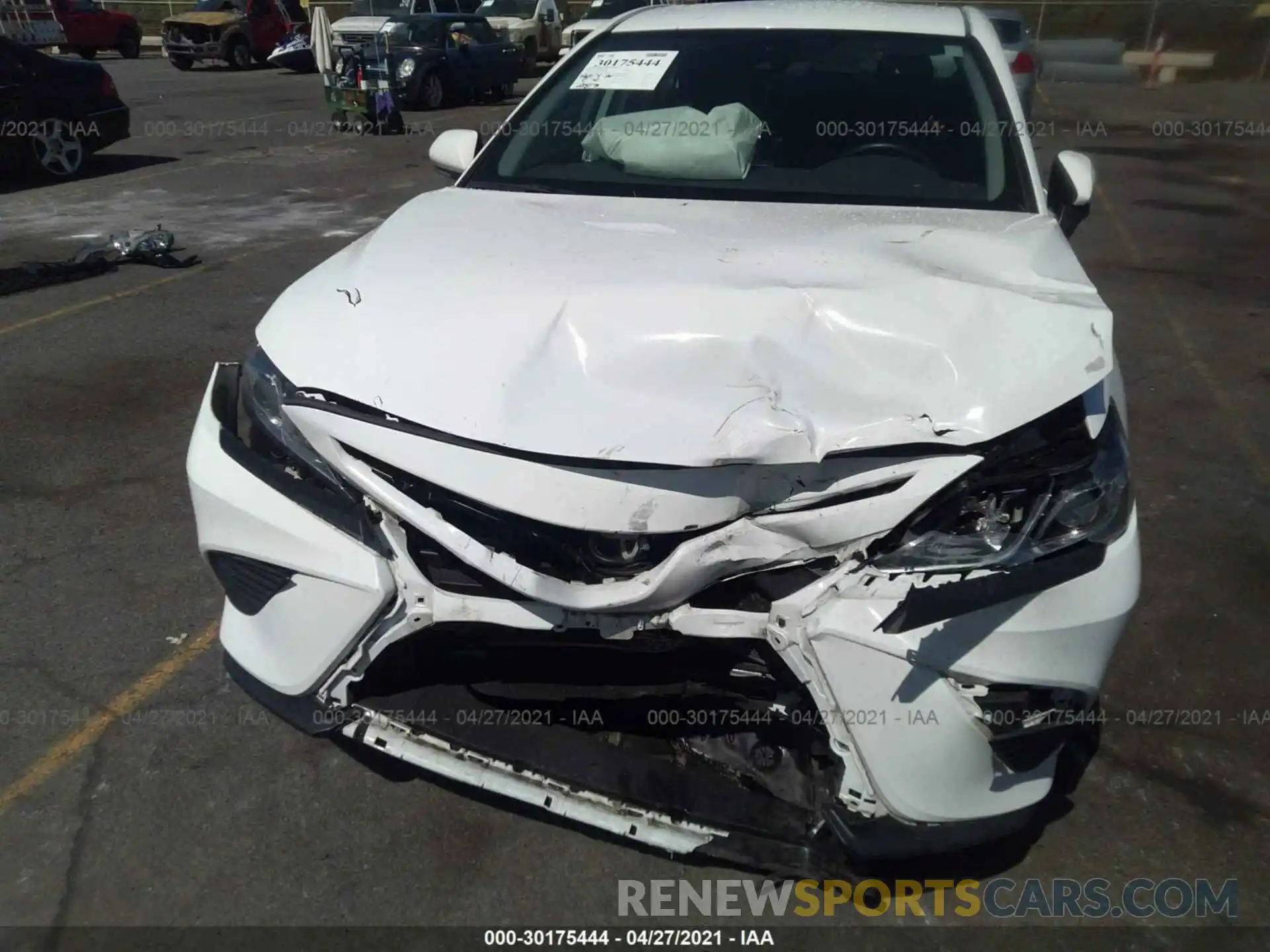 6 Photograph of a damaged car 4T1B11HK2KU208938 TOYOTA CAMRY 2019