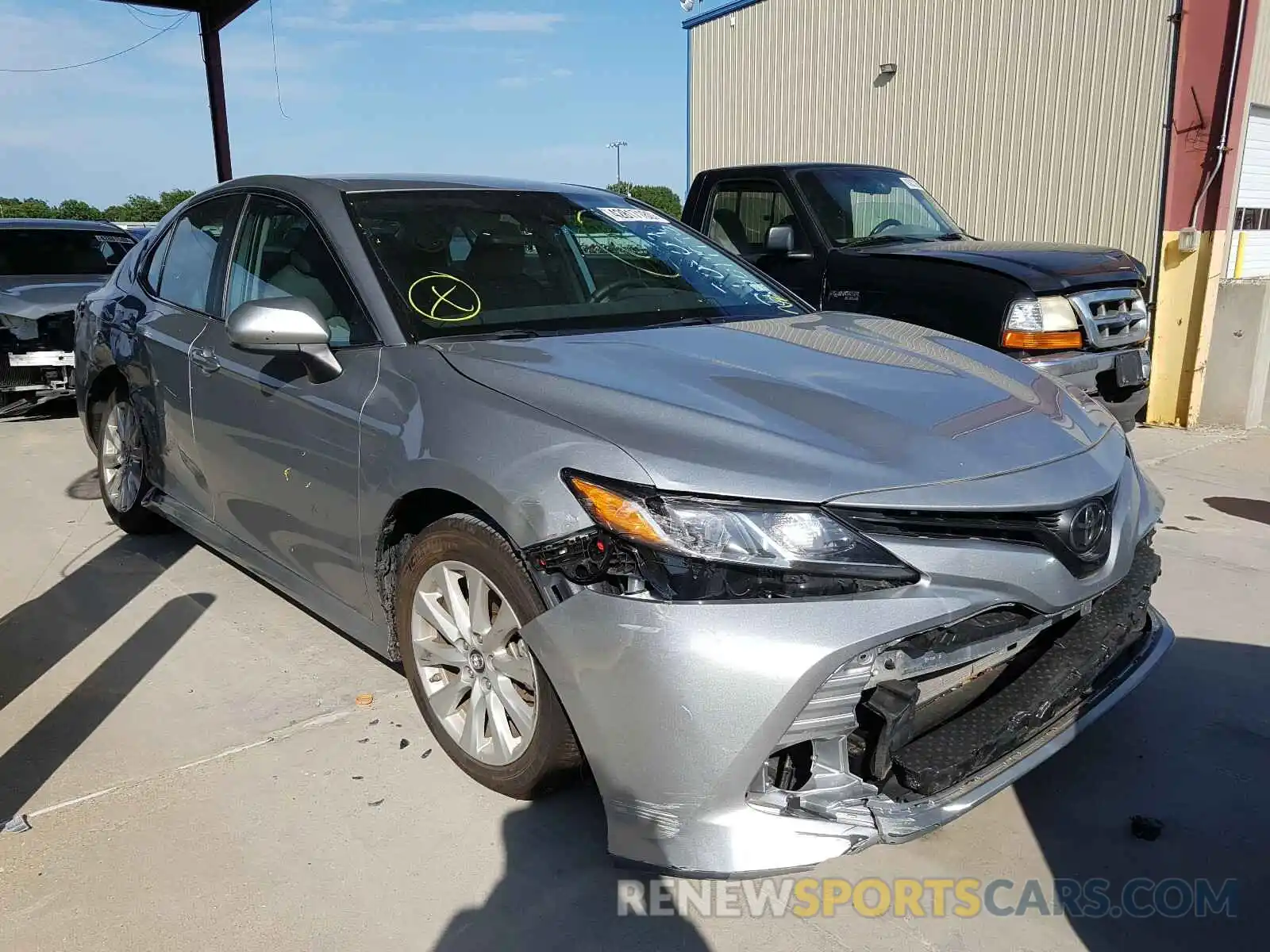 1 Photograph of a damaged car 4T1B11HK2KU209314 TOYOTA CAMRY 2019