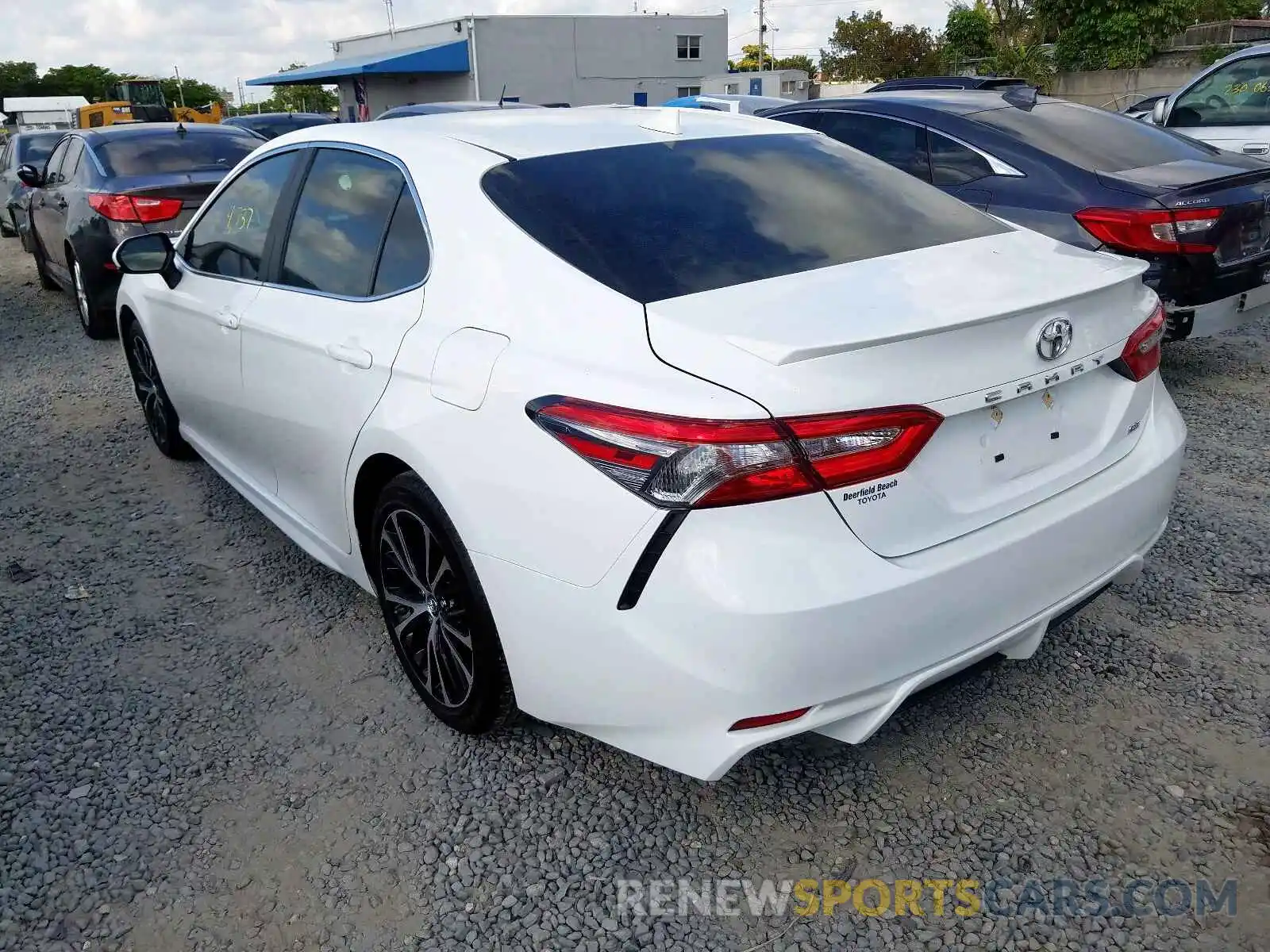 3 Photograph of a damaged car 4T1B11HK2KU210012 TOYOTA CAMRY 2019