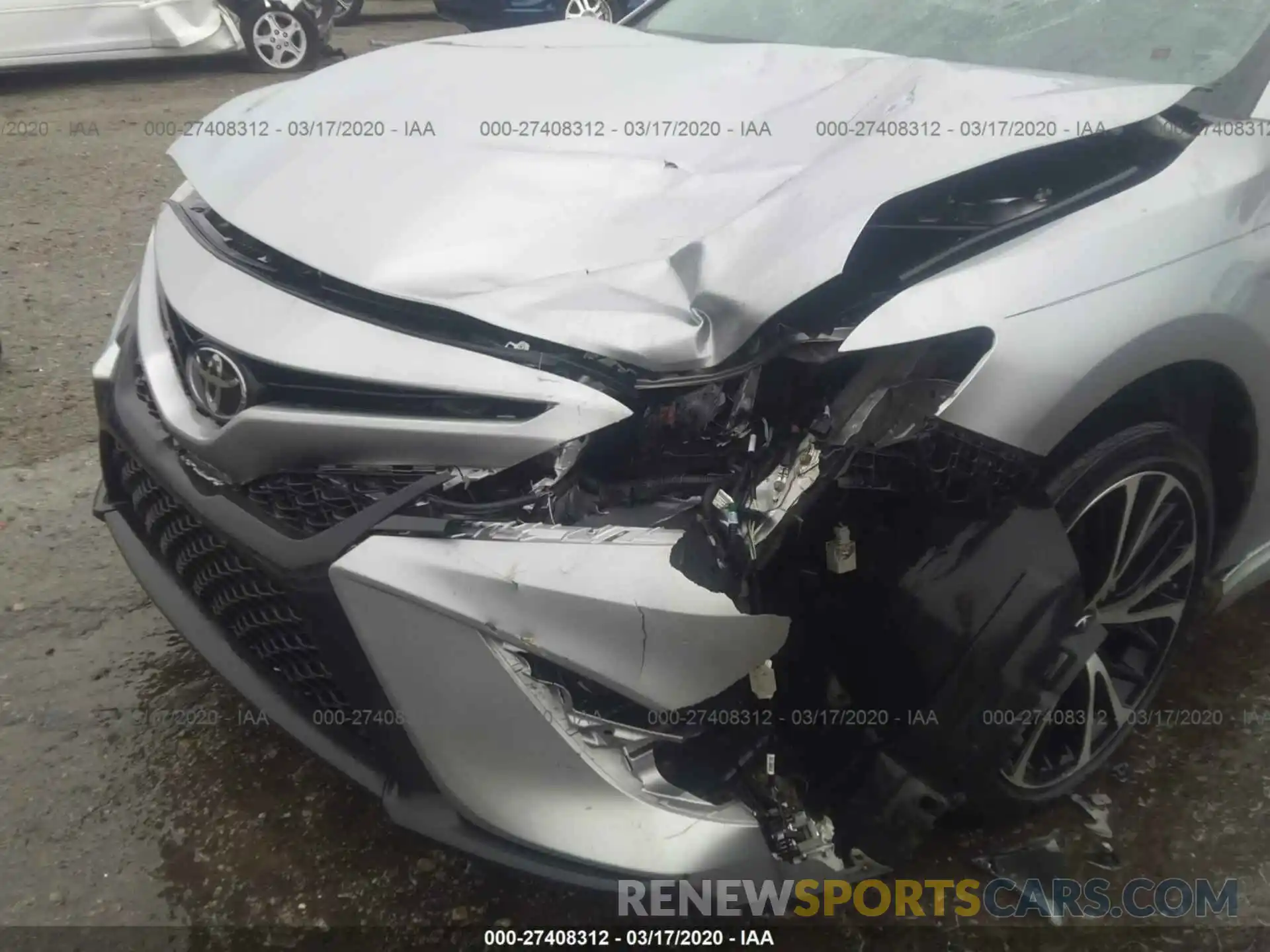 6 Photograph of a damaged car 4T1B11HK2KU210804 TOYOTA CAMRY 2019