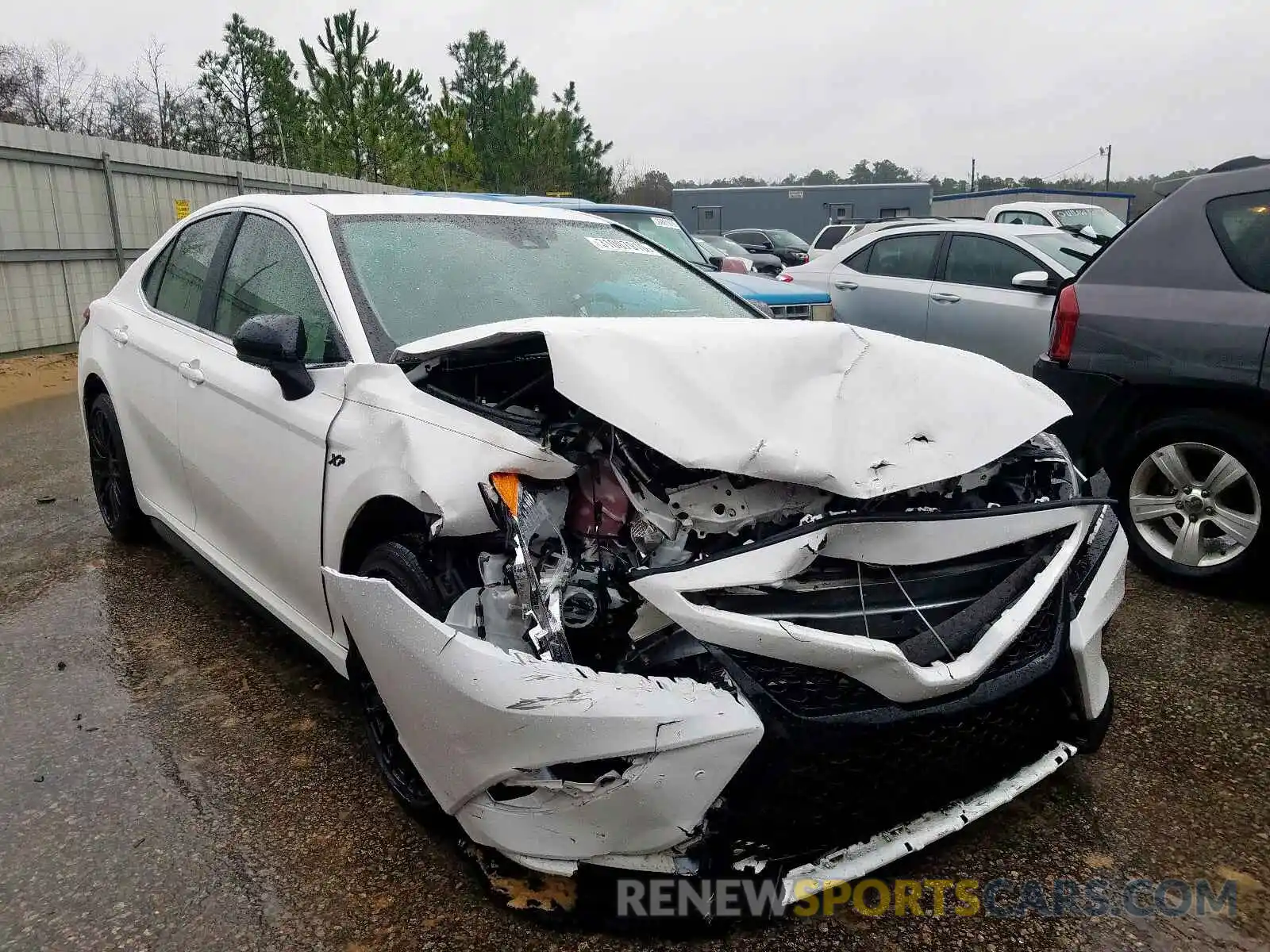 1 Photograph of a damaged car 4T1B11HK2KU211354 TOYOTA CAMRY 2019