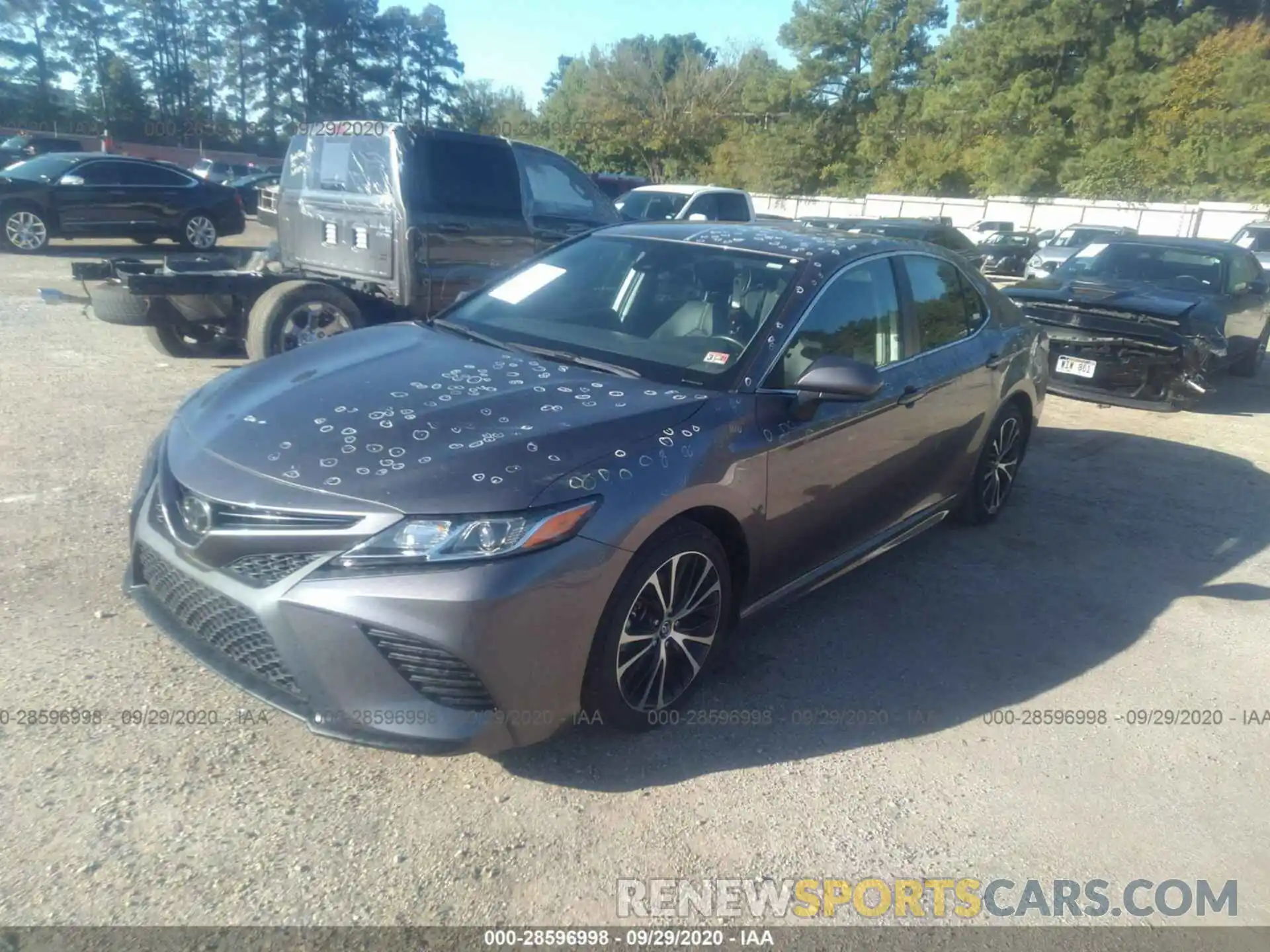 2 Photograph of a damaged car 4T1B11HK2KU211628 TOYOTA CAMRY 2019