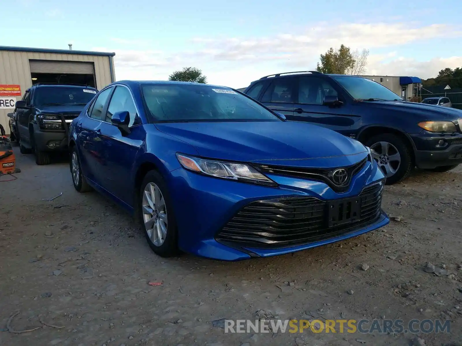 1 Photograph of a damaged car 4T1B11HK2KU213220 TOYOTA CAMRY 2019