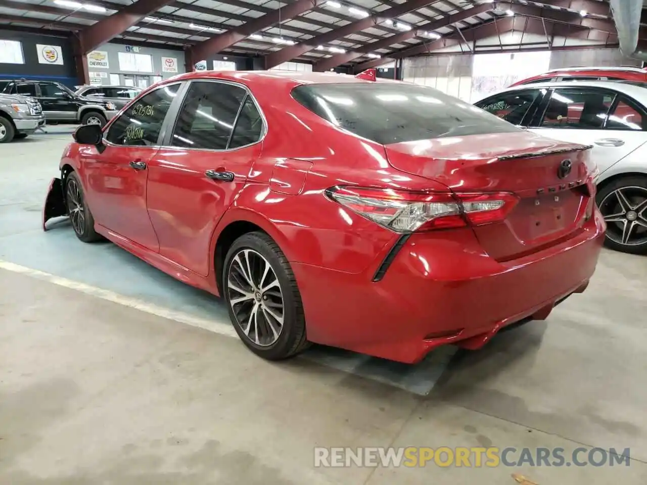 3 Photograph of a damaged car 4T1B11HK2KU213797 TOYOTA CAMRY 2019