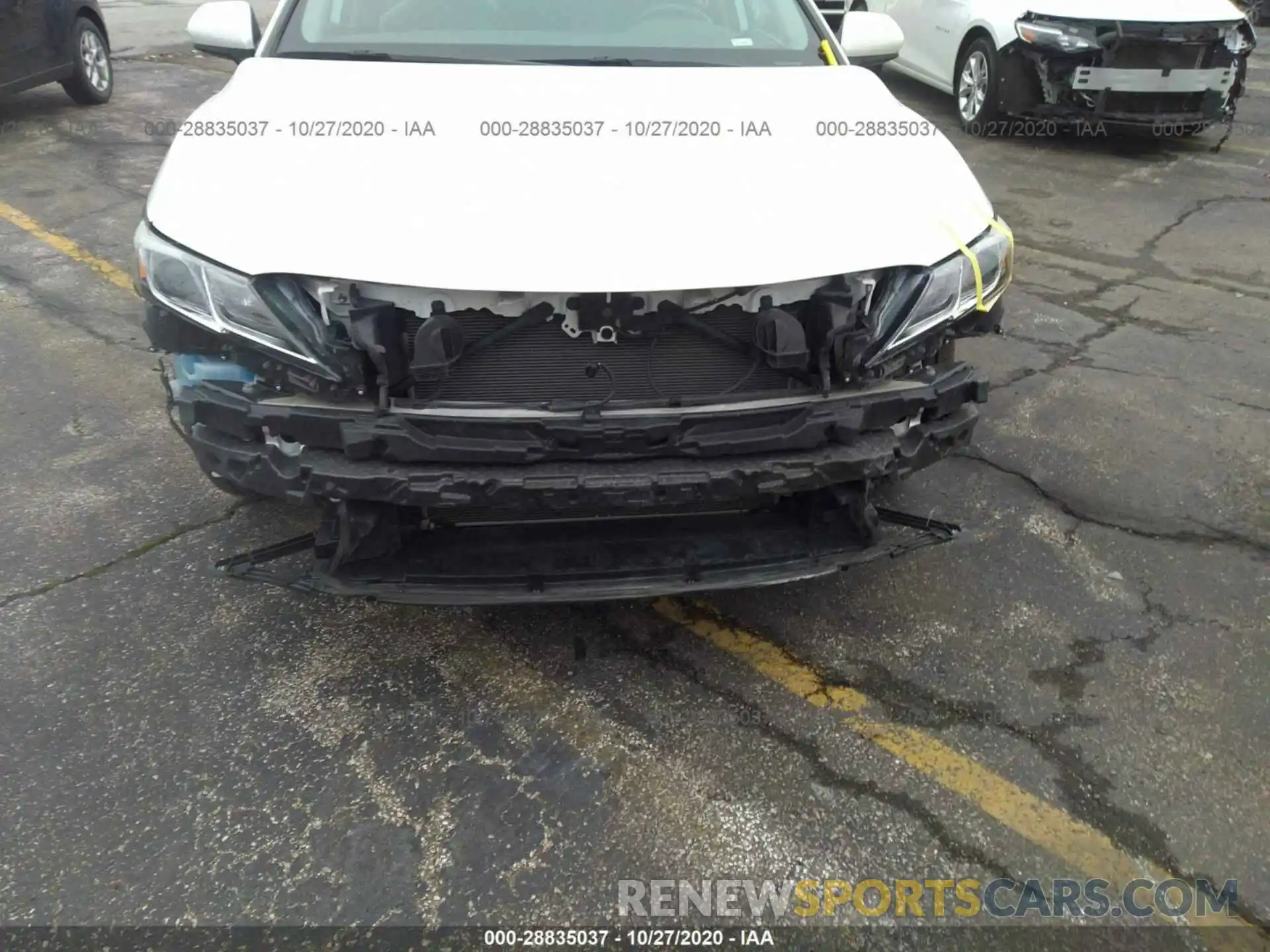 6 Photograph of a damaged car 4T1B11HK2KU216330 TOYOTA CAMRY 2019