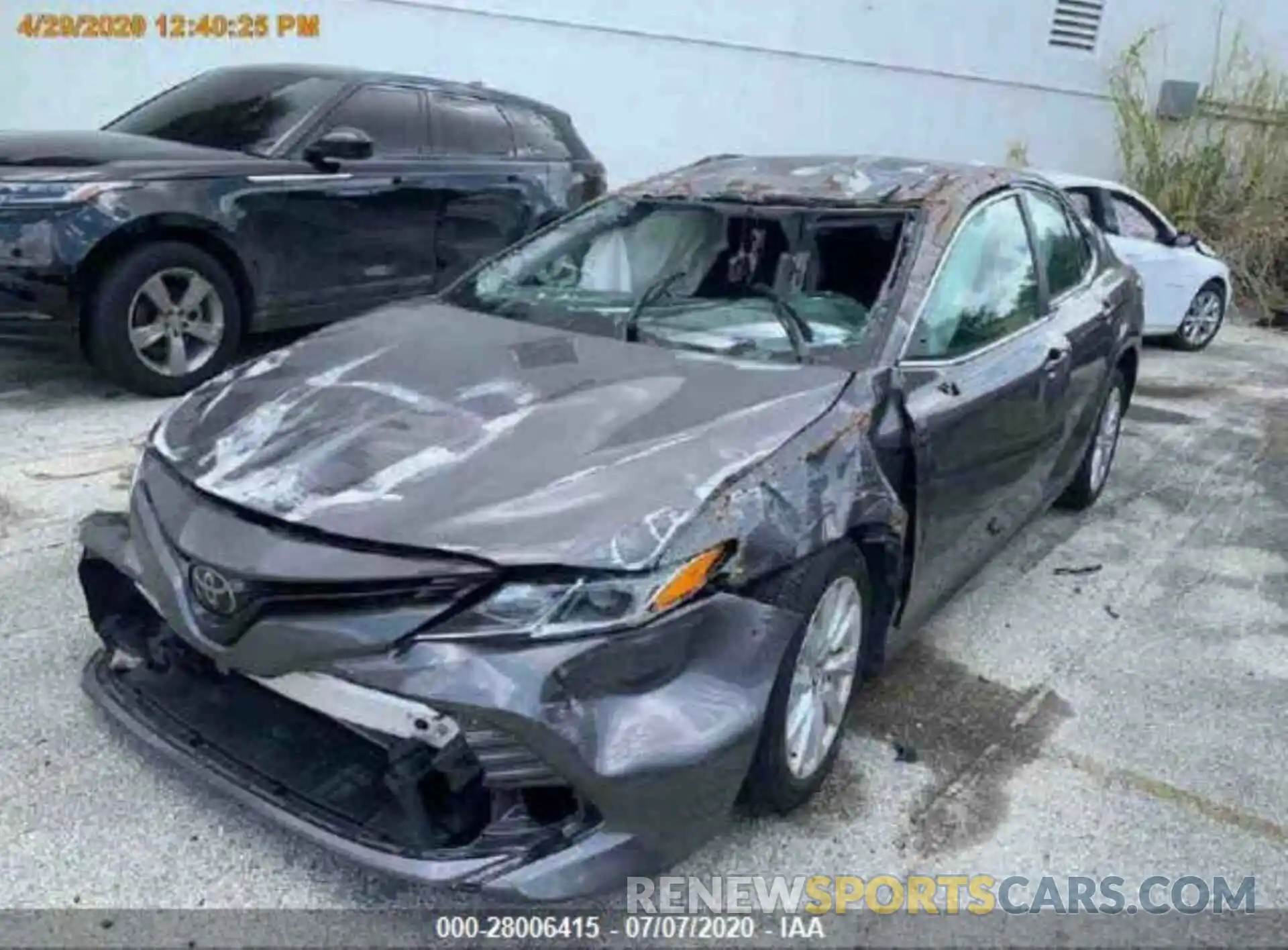 2 Photograph of a damaged car 4T1B11HK2KU219910 TOYOTA CAMRY 2019