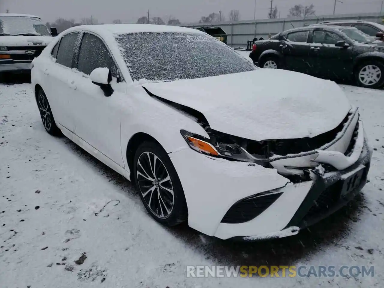 1 Photograph of a damaged car 4T1B11HK2KU220541 TOYOTA CAMRY 2019