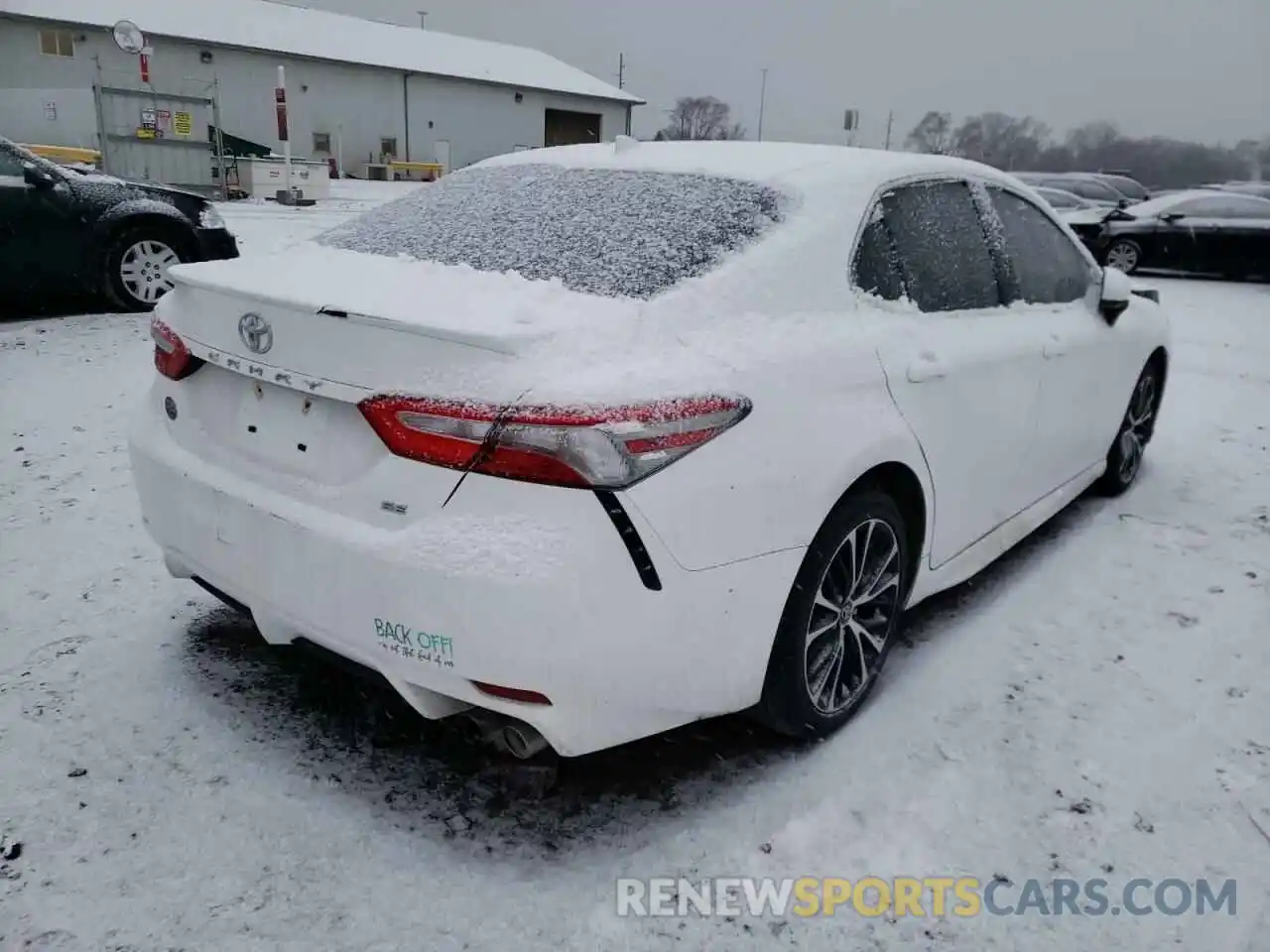 4 Photograph of a damaged car 4T1B11HK2KU220541 TOYOTA CAMRY 2019