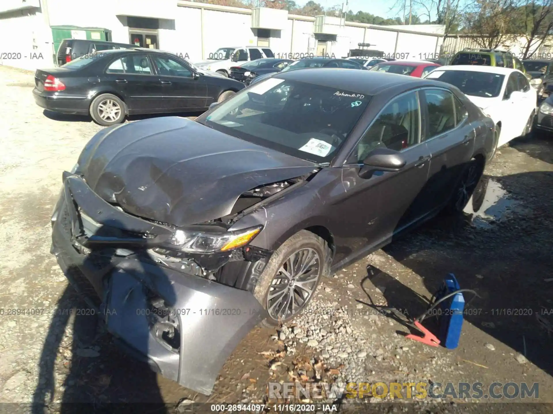 2 Photograph of a damaged car 4T1B11HK2KU221334 TOYOTA CAMRY 2019