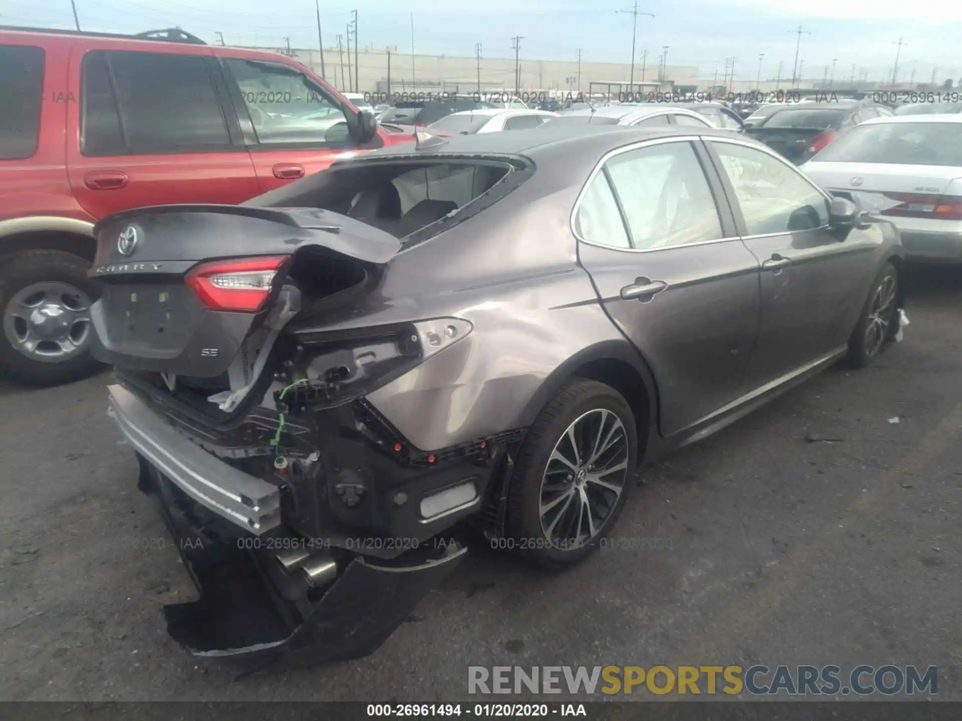 4 Photograph of a damaged car 4T1B11HK2KU222130 TOYOTA CAMRY 2019