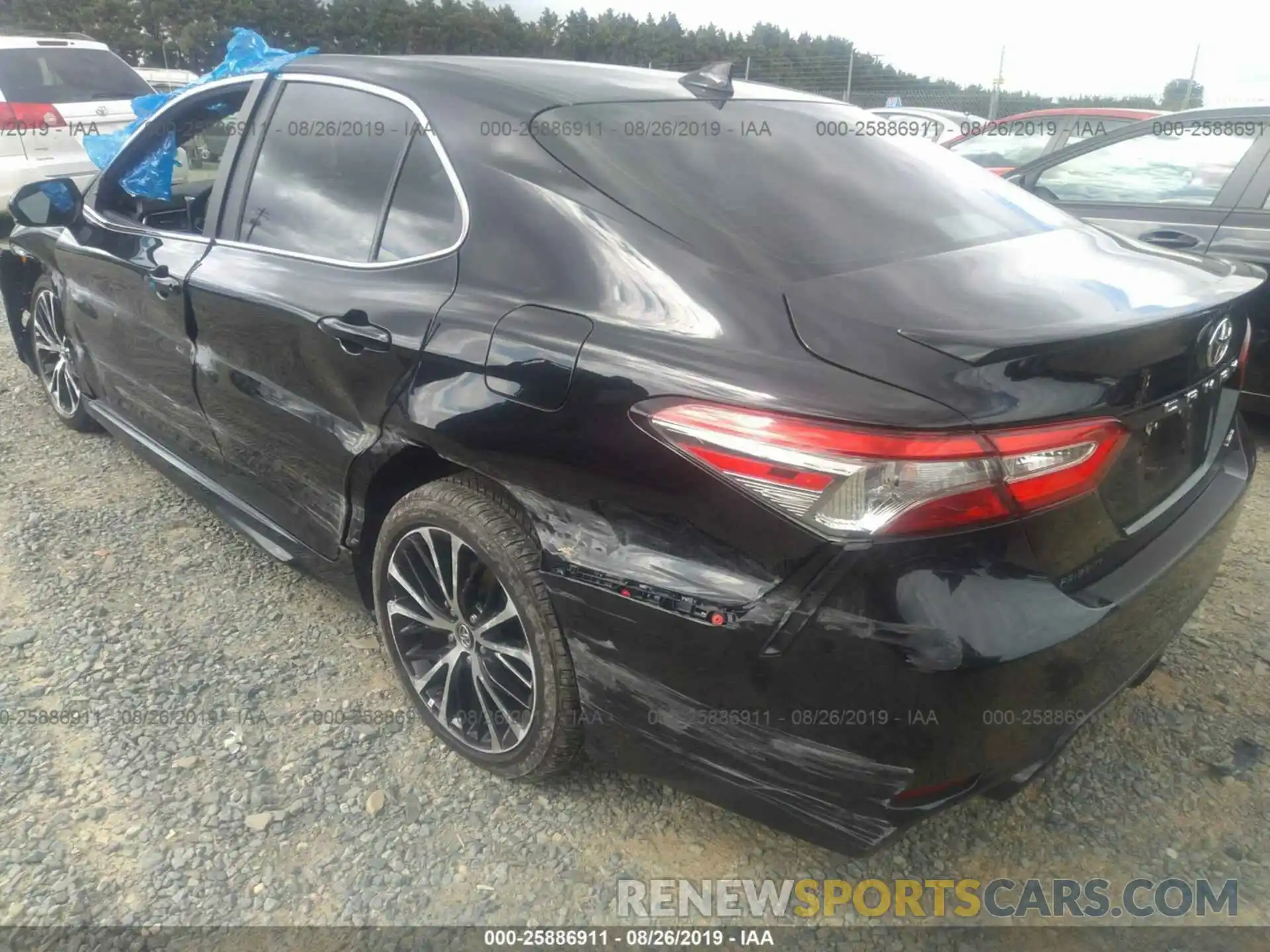 3 Photograph of a damaged car 4T1B11HK2KU223066 TOYOTA CAMRY 2019