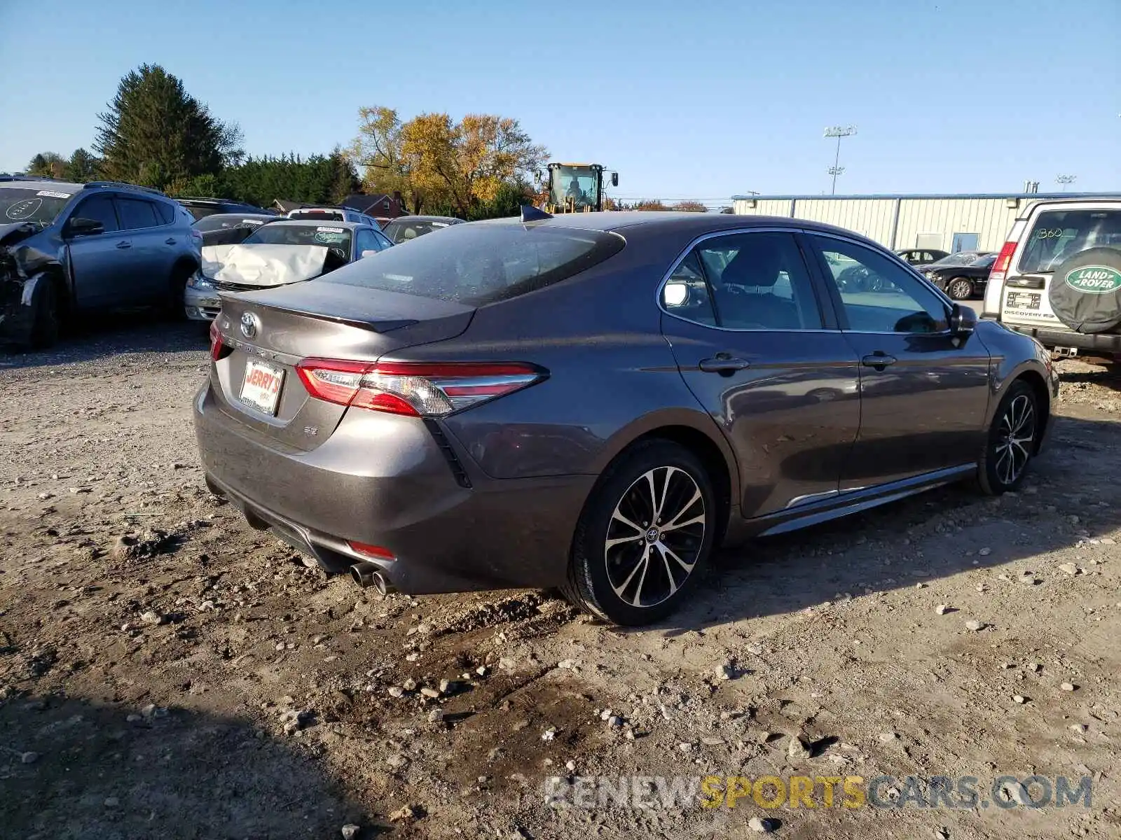 4 Photograph of a damaged car 4T1B11HK2KU225464 TOYOTA CAMRY 2019