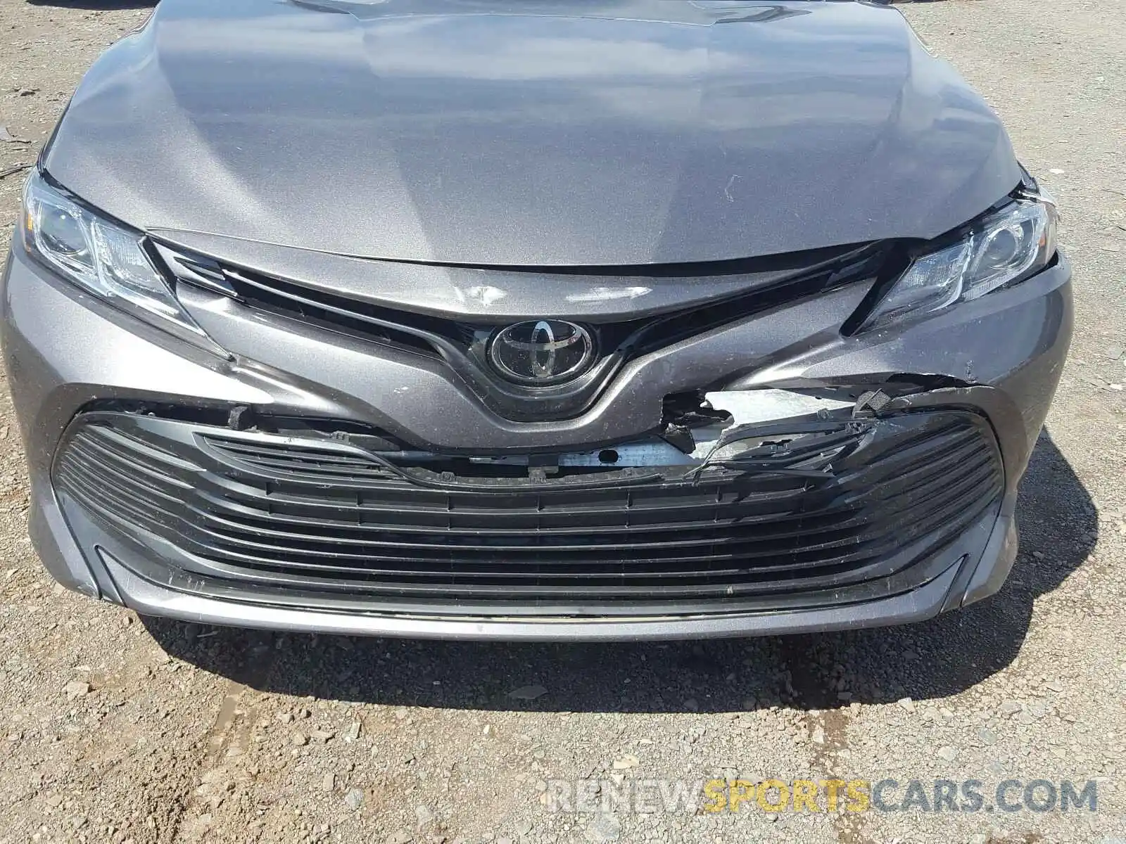 9 Photograph of a damaged car 4T1B11HK2KU227036 TOYOTA CAMRY 2019