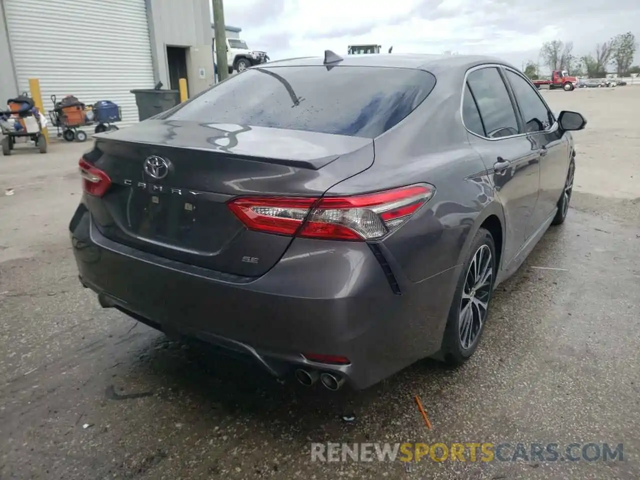 4 Photograph of a damaged car 4T1B11HK2KU227103 TOYOTA CAMRY 2019