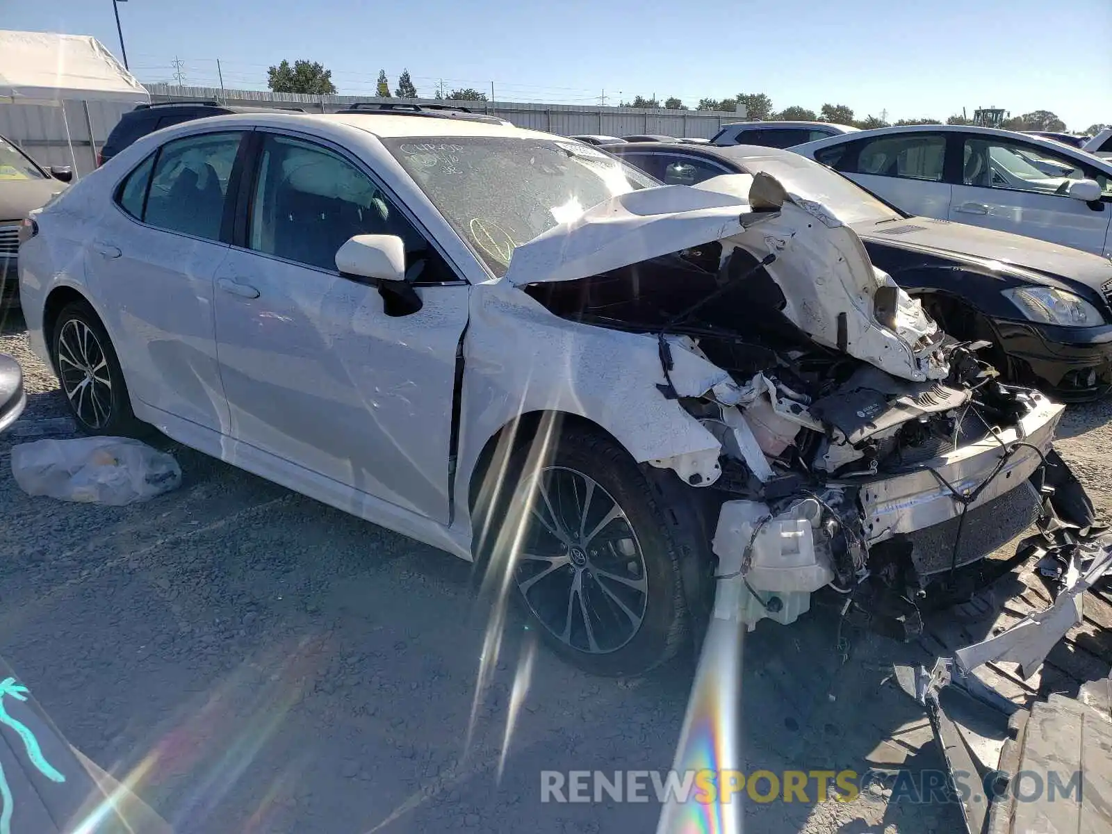 1 Photograph of a damaged car 4T1B11HK2KU228588 TOYOTA CAMRY 2019