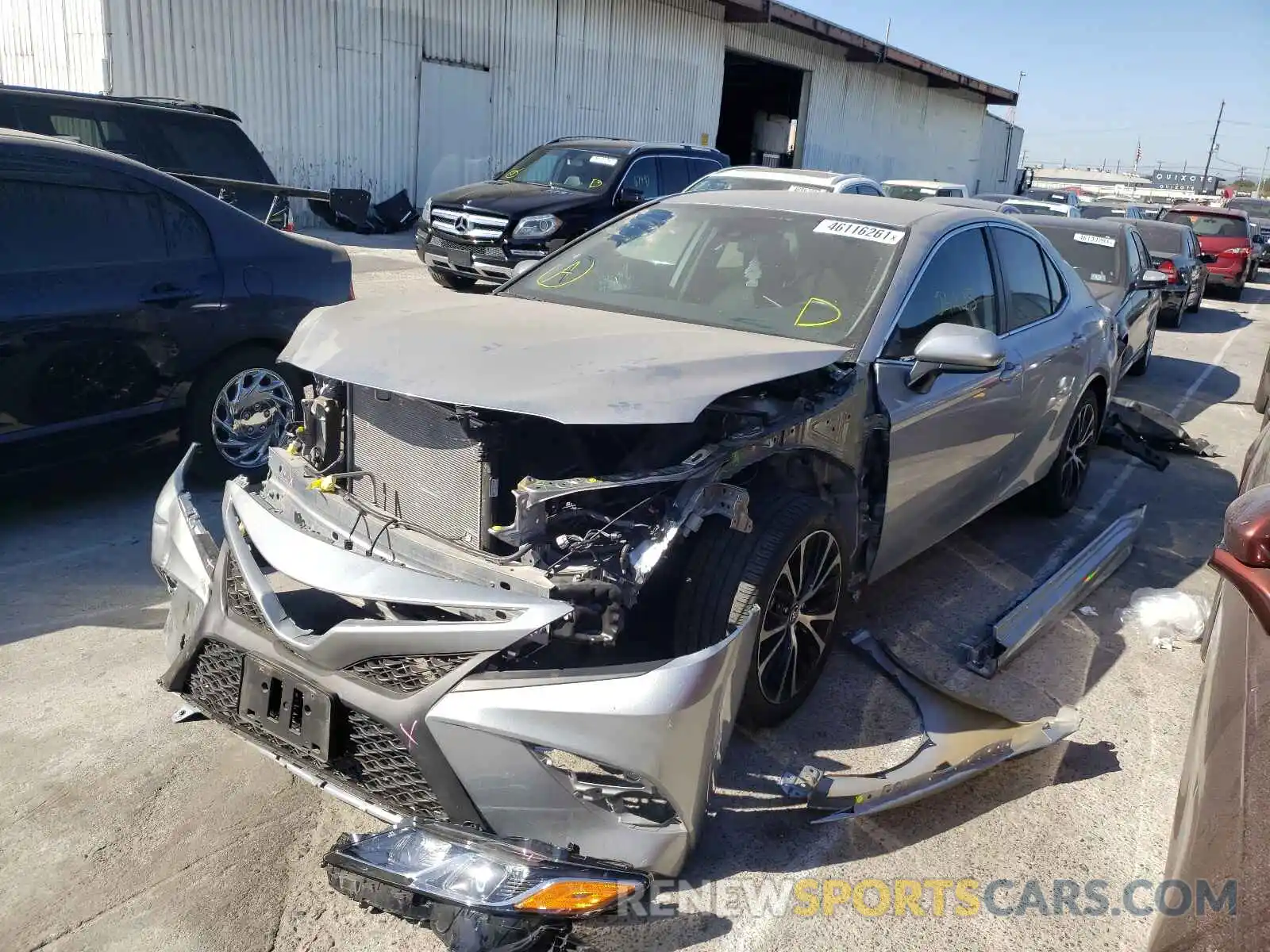 2 Photograph of a damaged car 4T1B11HK2KU229028 TOYOTA CAMRY 2019