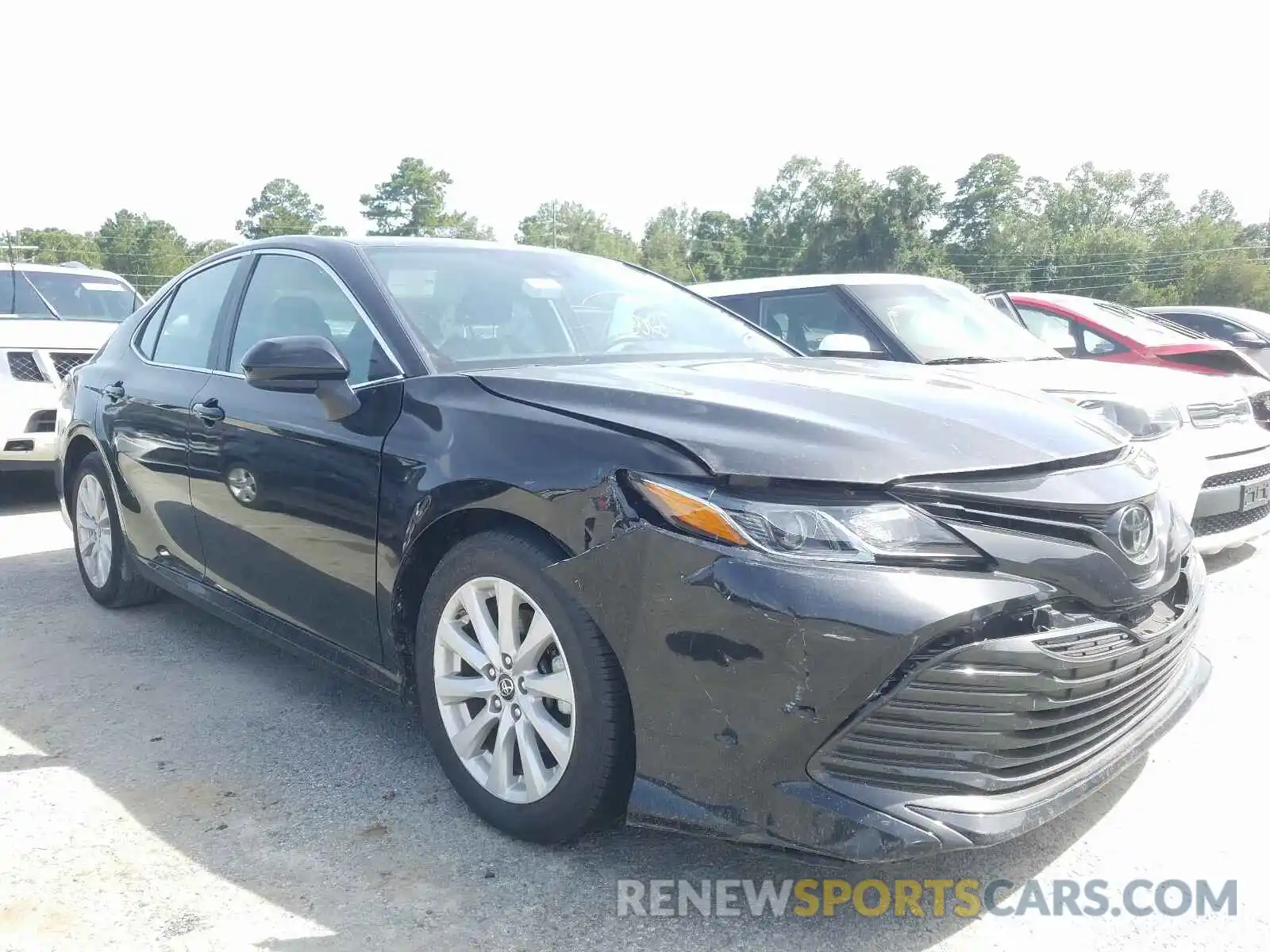 1 Photograph of a damaged car 4T1B11HK2KU232088 TOYOTA CAMRY 2019