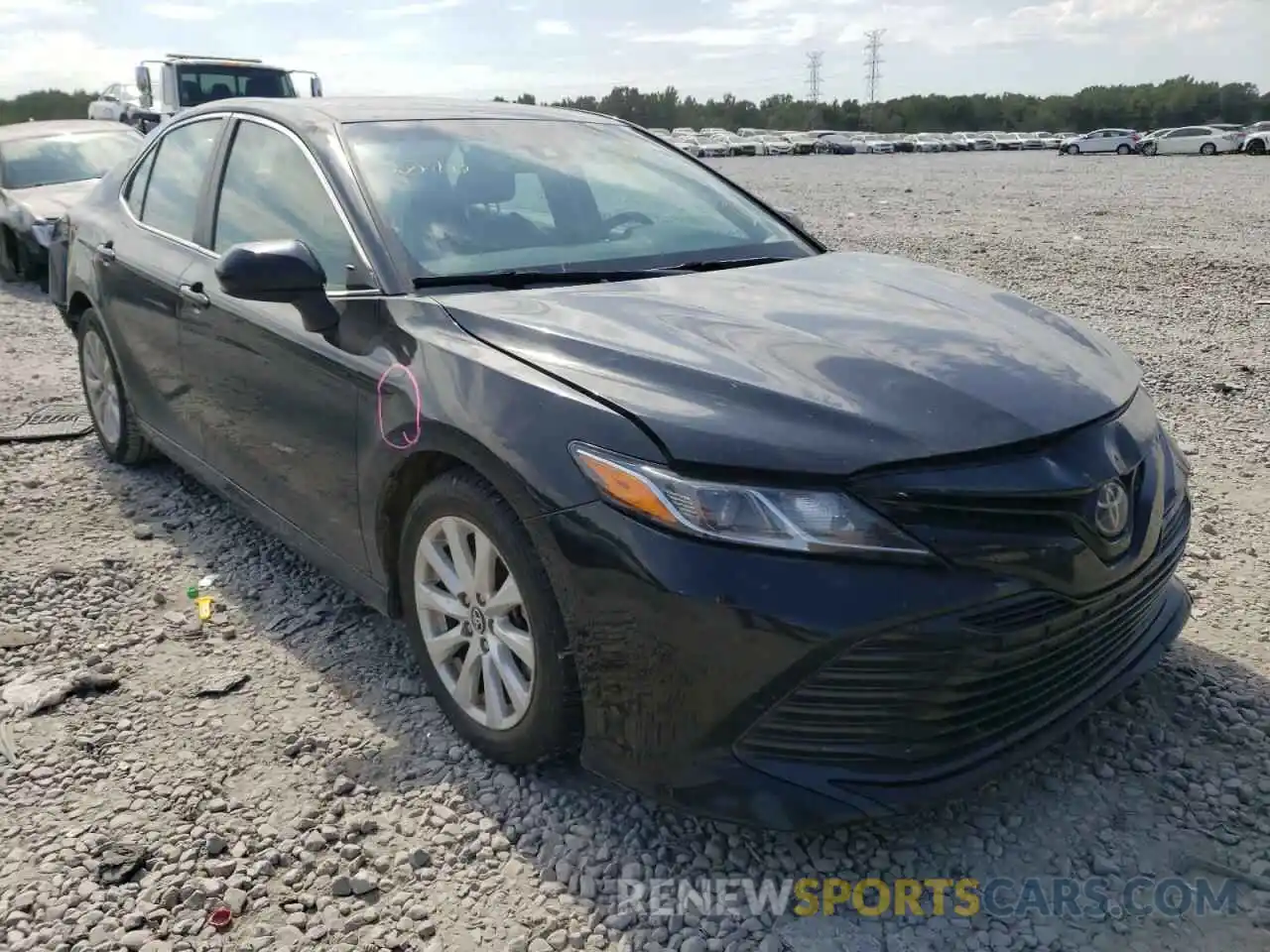 1 Photograph of a damaged car 4T1B11HK2KU232124 TOYOTA CAMRY 2019