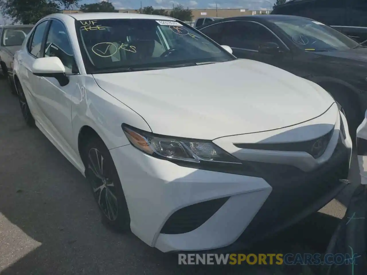 1 Photograph of a damaged car 4T1B11HK2KU232348 TOYOTA CAMRY 2019