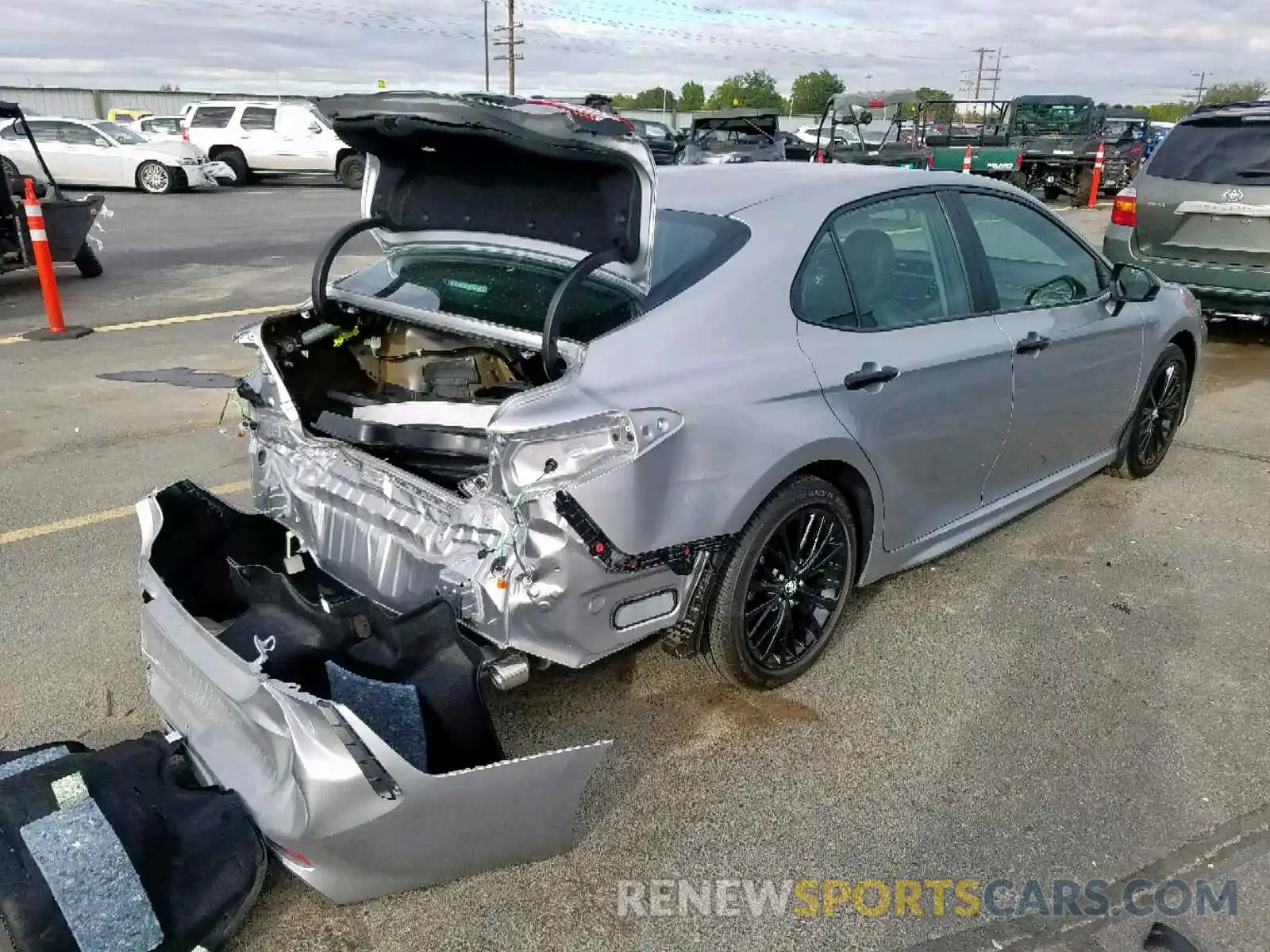 4 Photograph of a damaged car 4T1B11HK2KU234908 TOYOTA CAMRY 2019